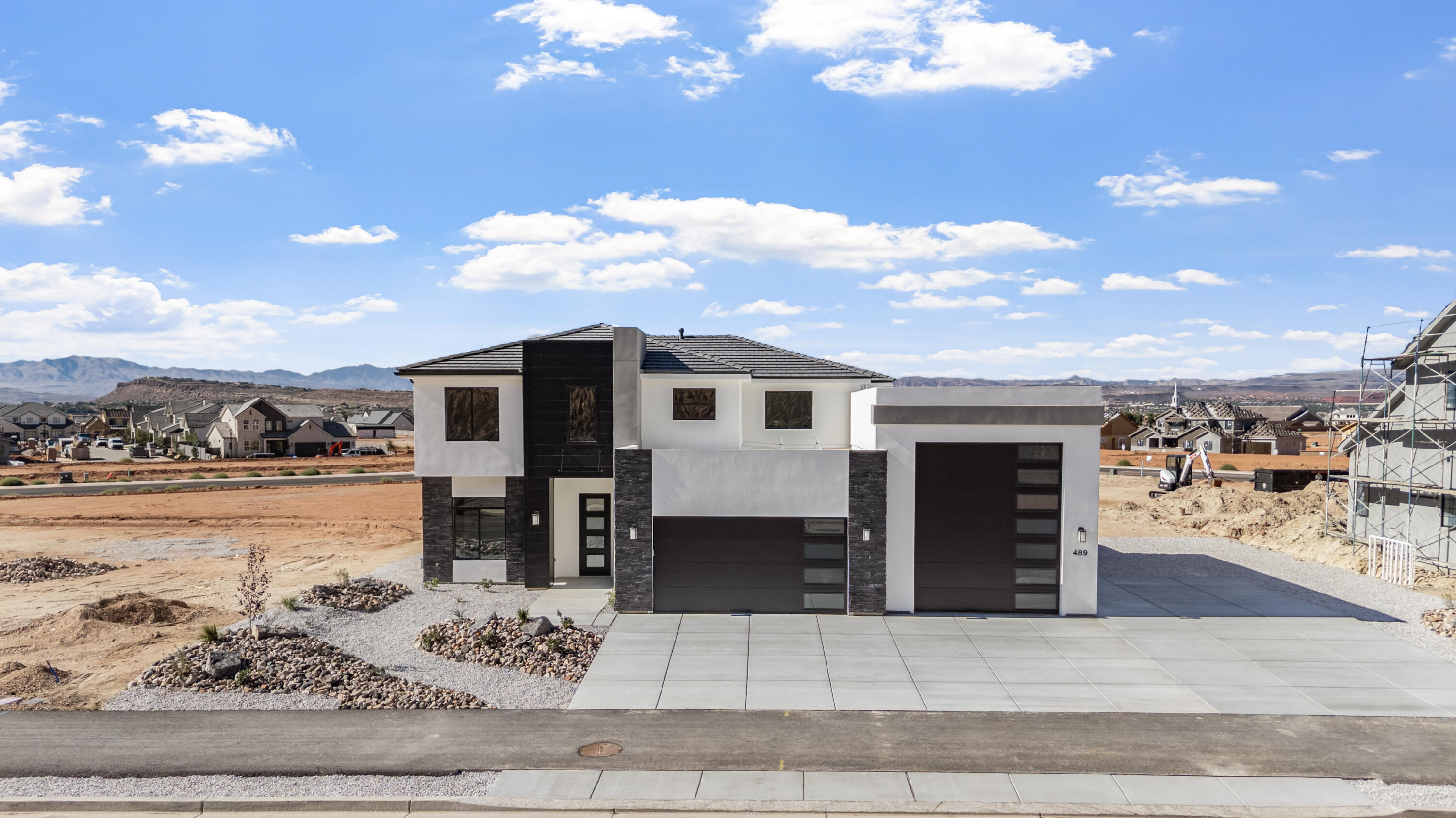CRIMSON VISTAS - Residential