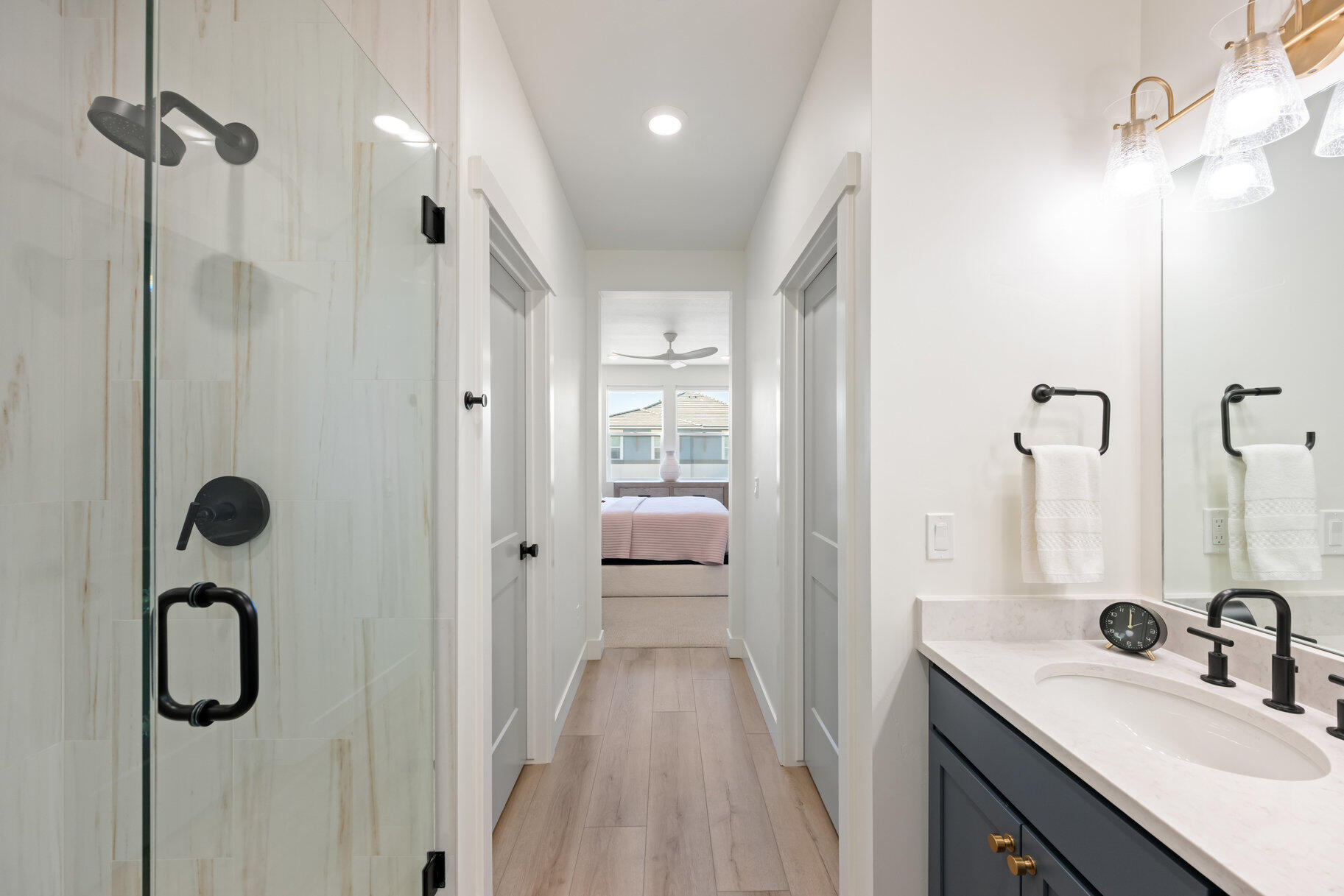 DESERT COLOR CONDOS - Residential