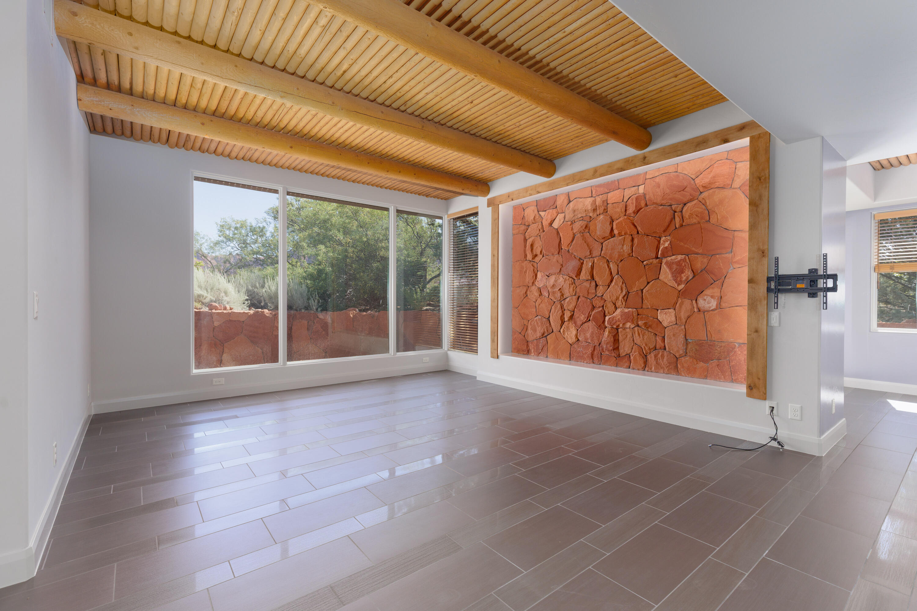 WILLOW SPRINGS - Residential