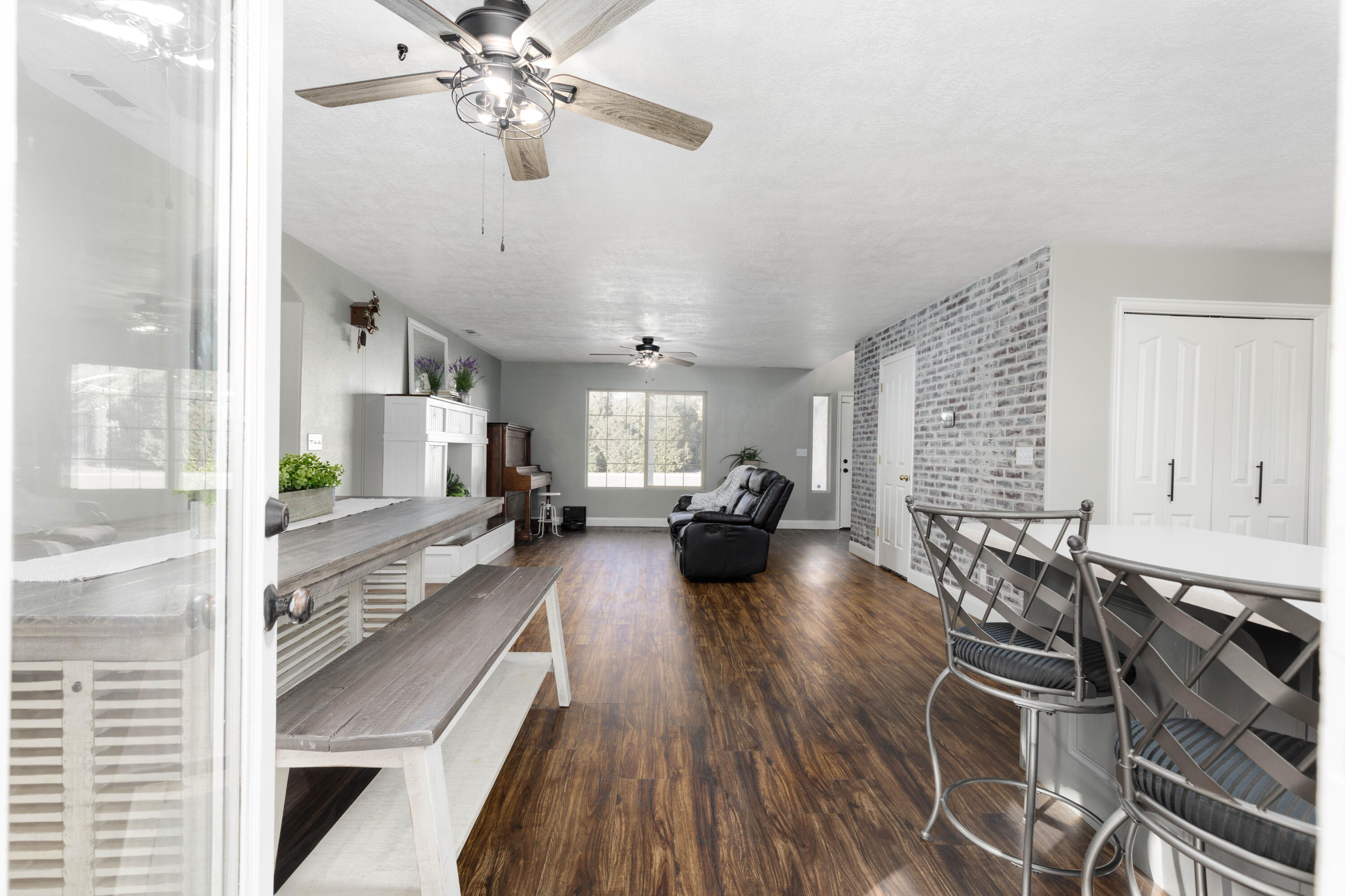 MEADOW LANE ESTATES - Residential