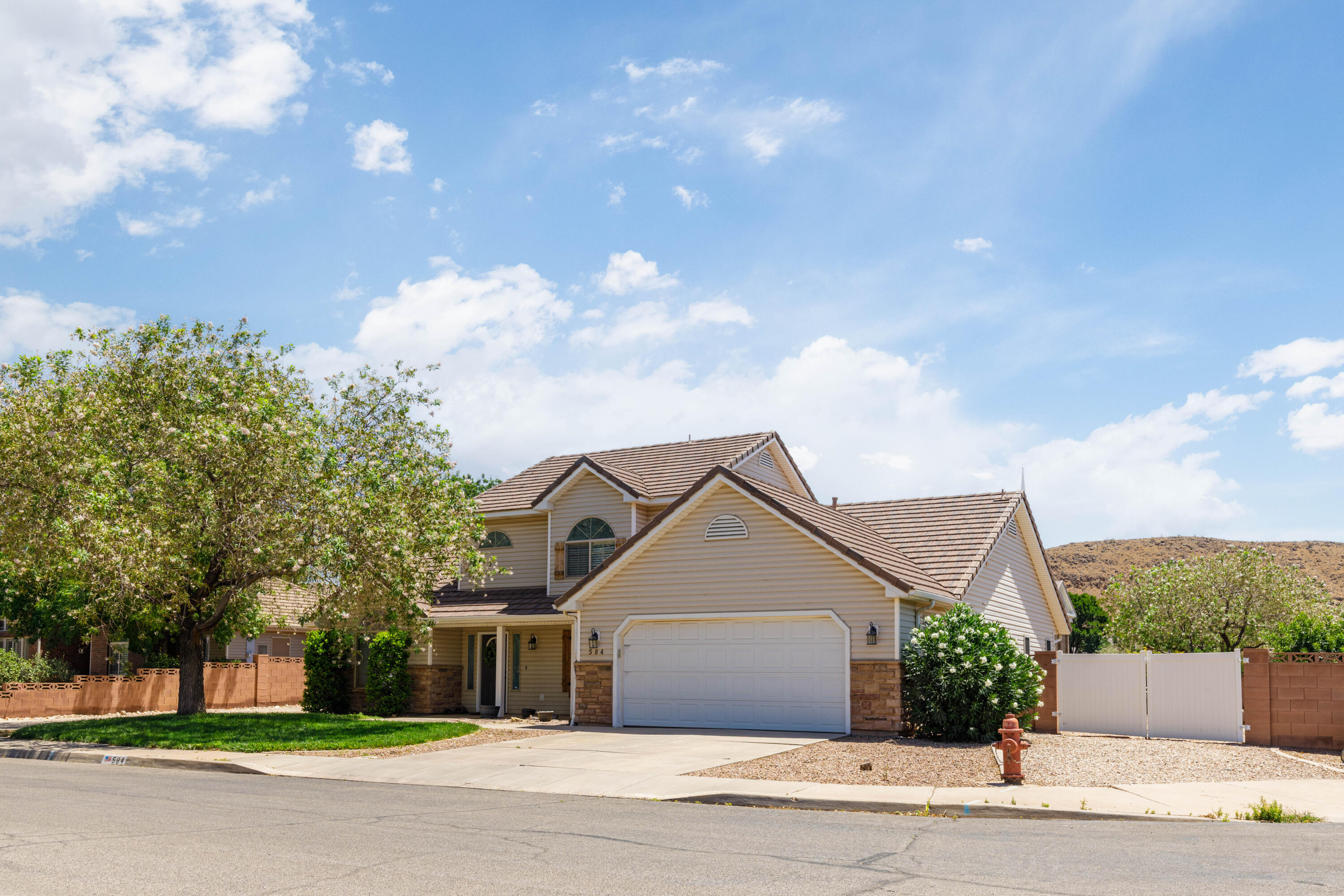 MEADOW LANE ESTATES - Residential