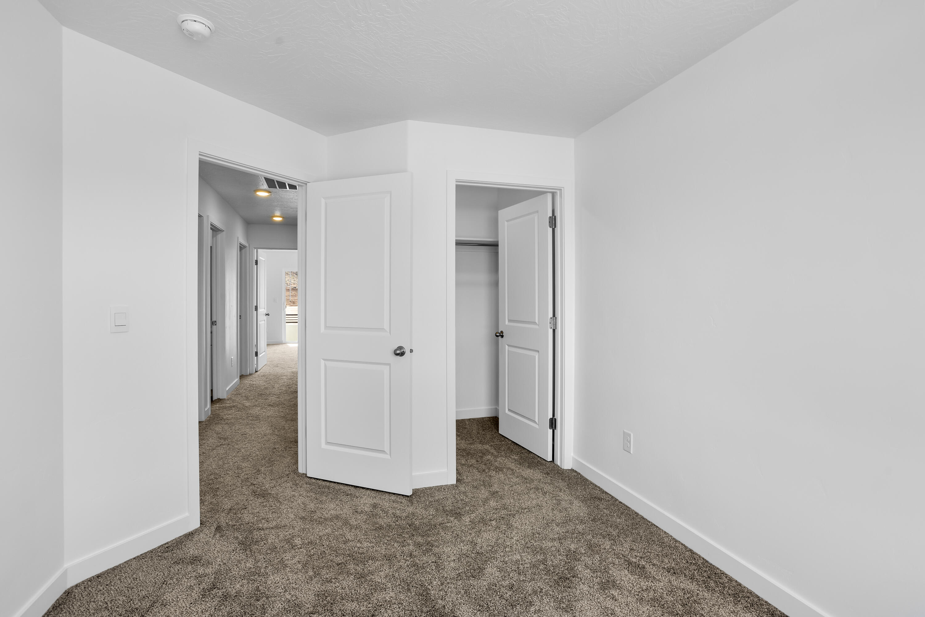 LAVENDER CANYON AT LONG VALLEY - Residential