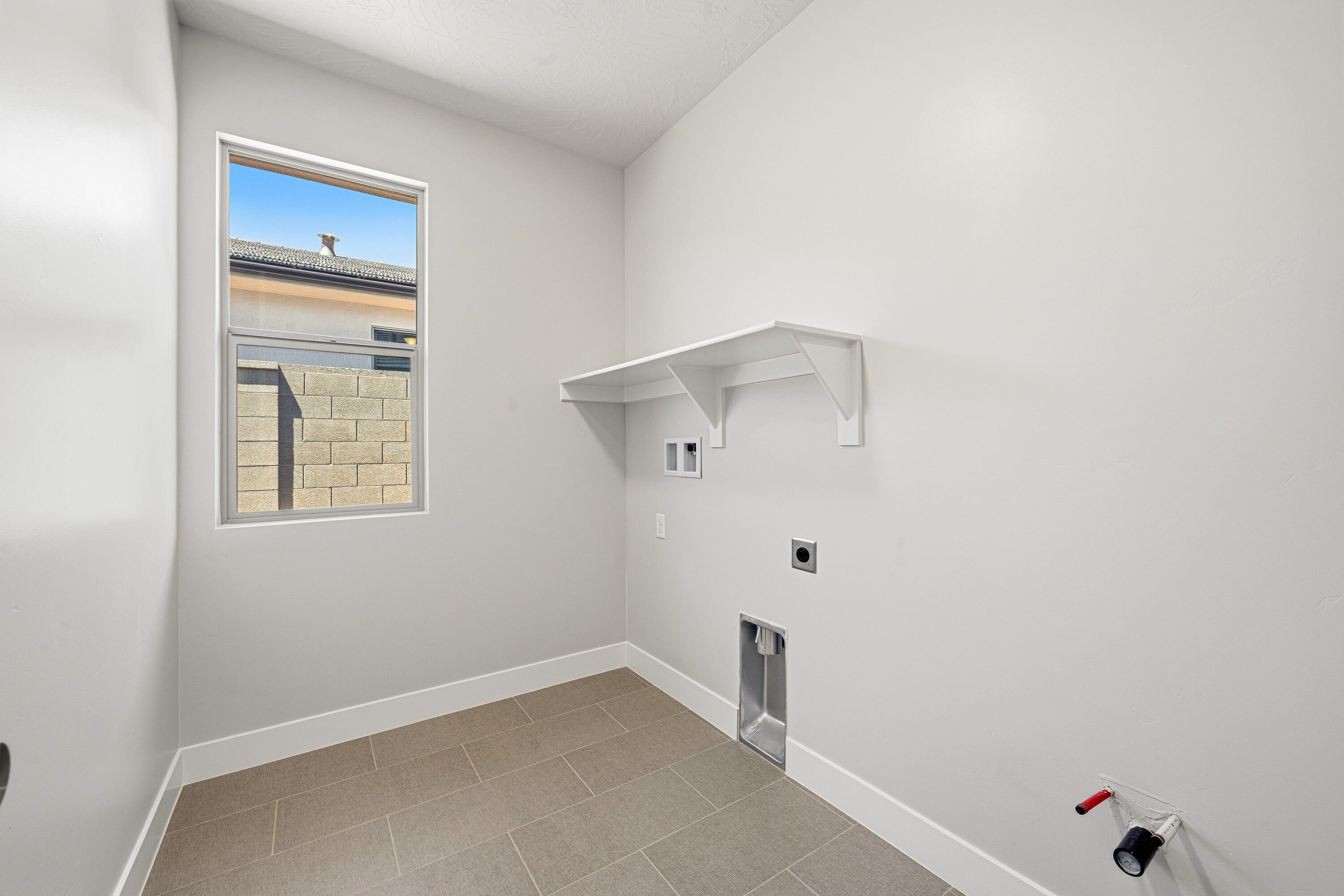 SOLIS AT CORAL CANYON - Residential
