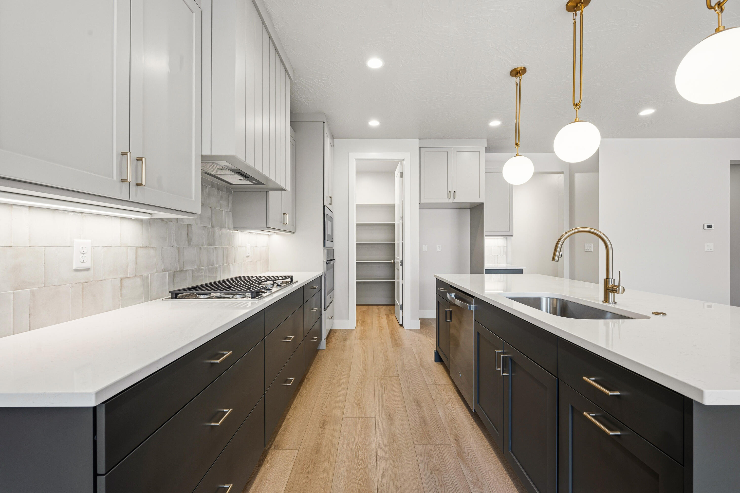 SOLIS AT CORAL CANYON - Residential