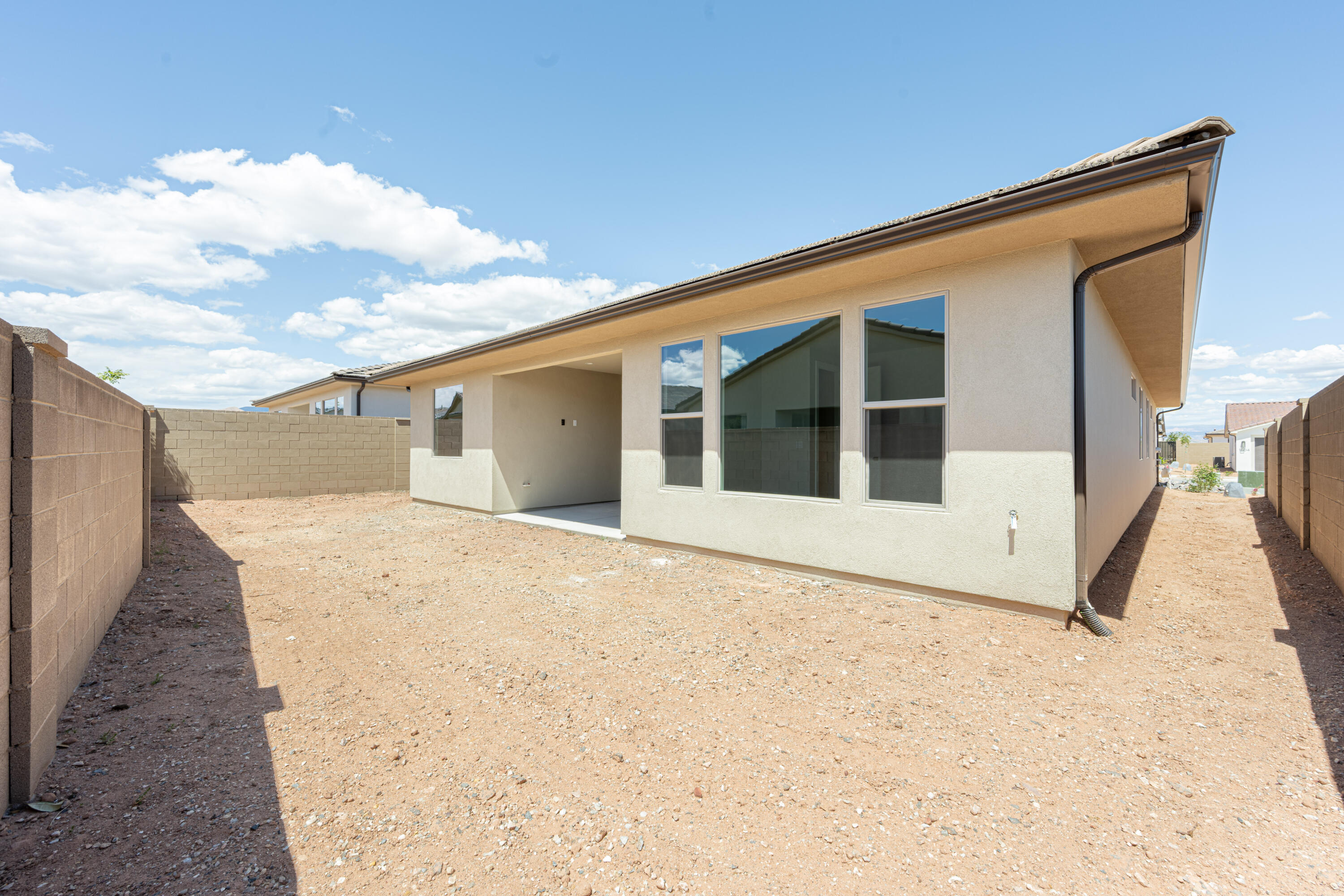 SOLIS AT CORAL CANYON - Residential