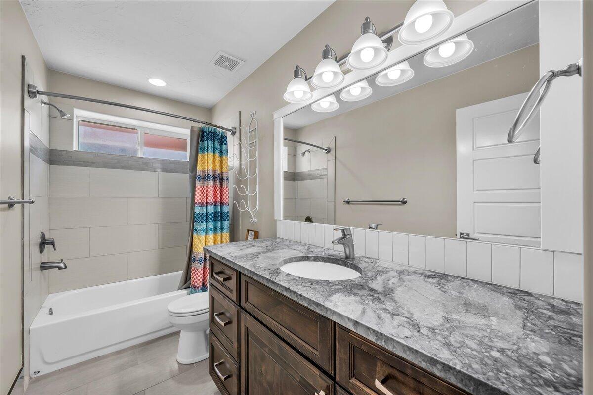 DIXIE SPRINGS - Residential