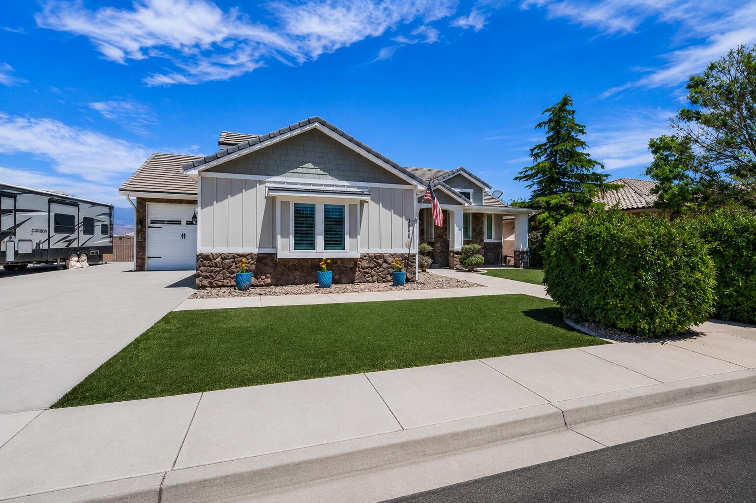 DIXIE SPRINGS - Residential