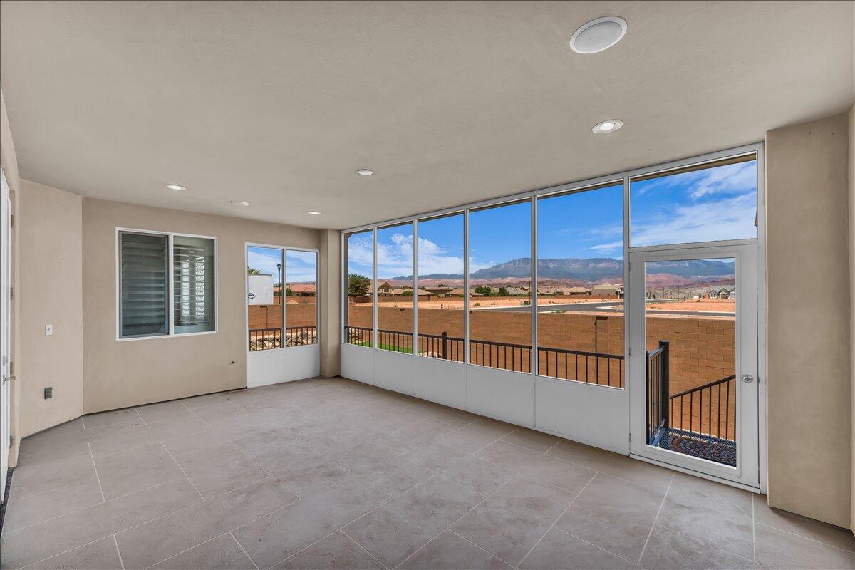 DIXIE SPRINGS - Residential