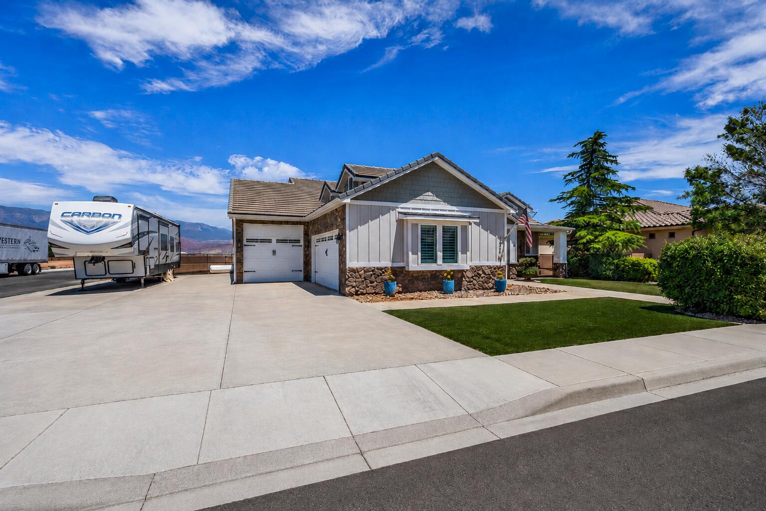 DIXIE SPRINGS - Residential