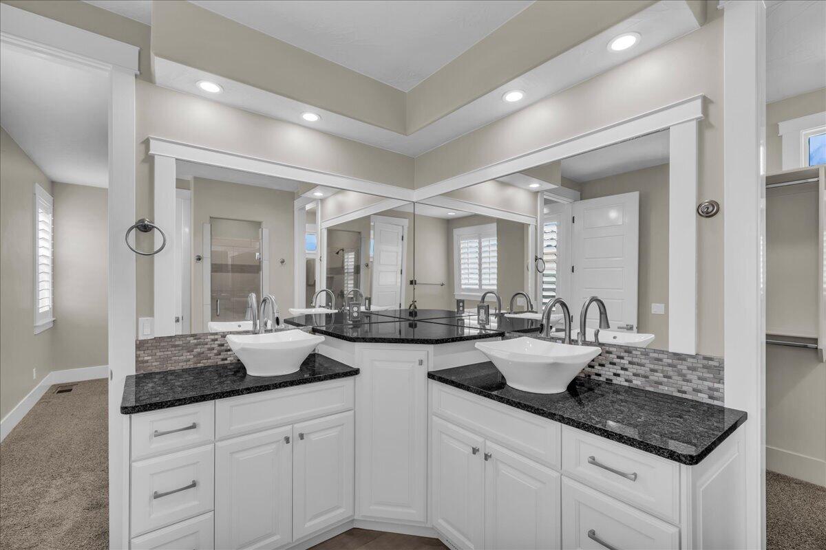 DIXIE SPRINGS - Residential