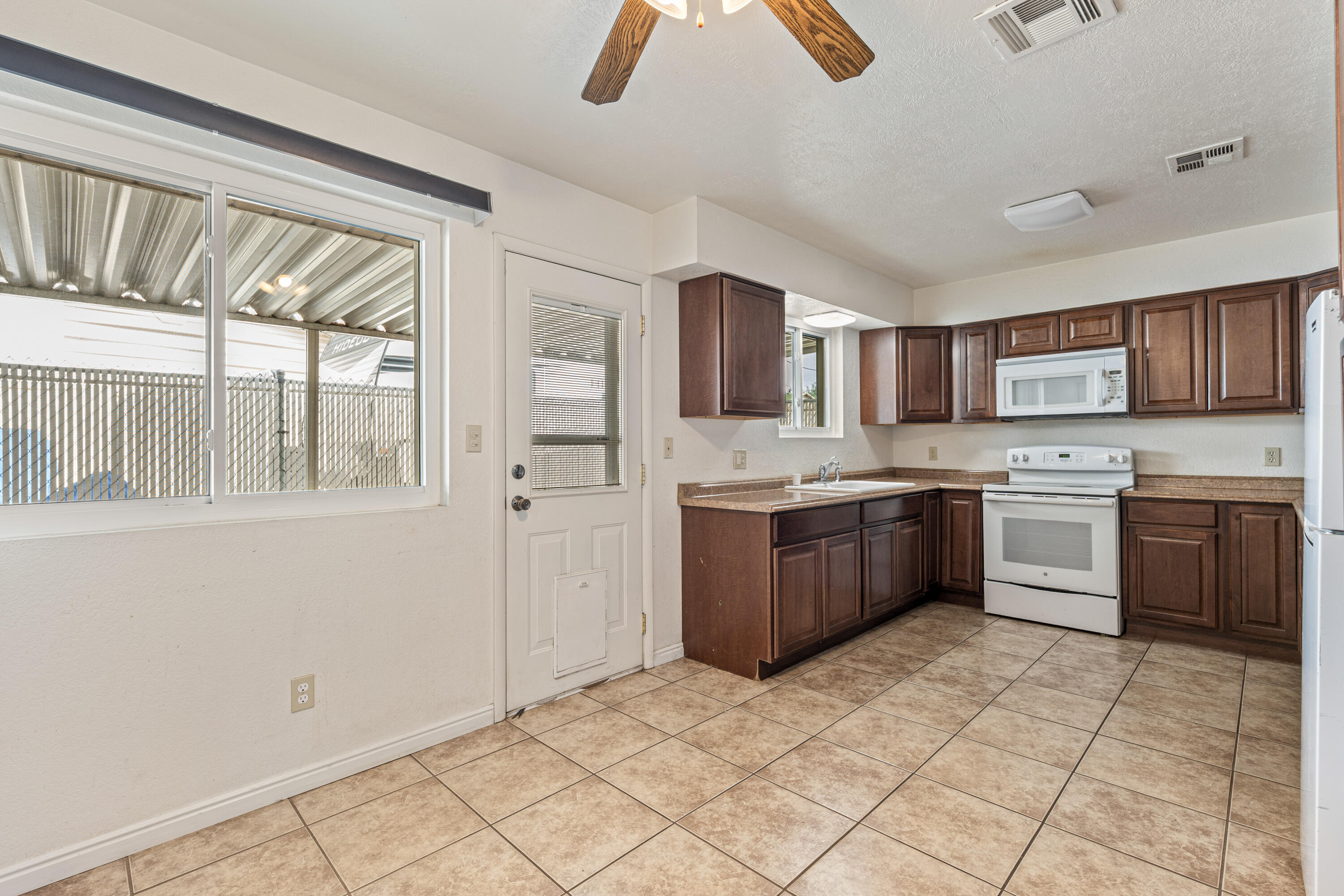 WARM SPRINGS - Residential