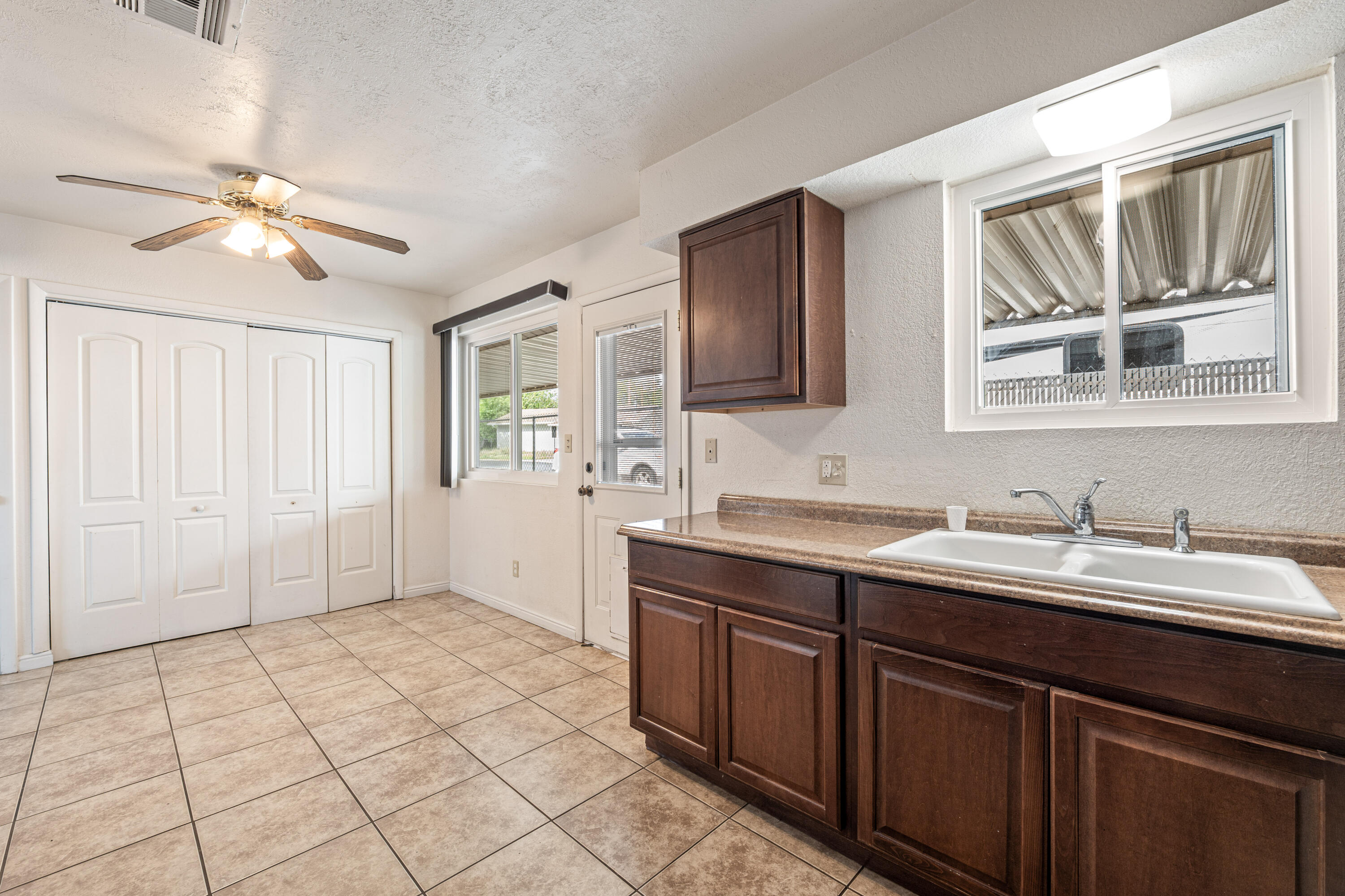 WARM SPRINGS - Residential