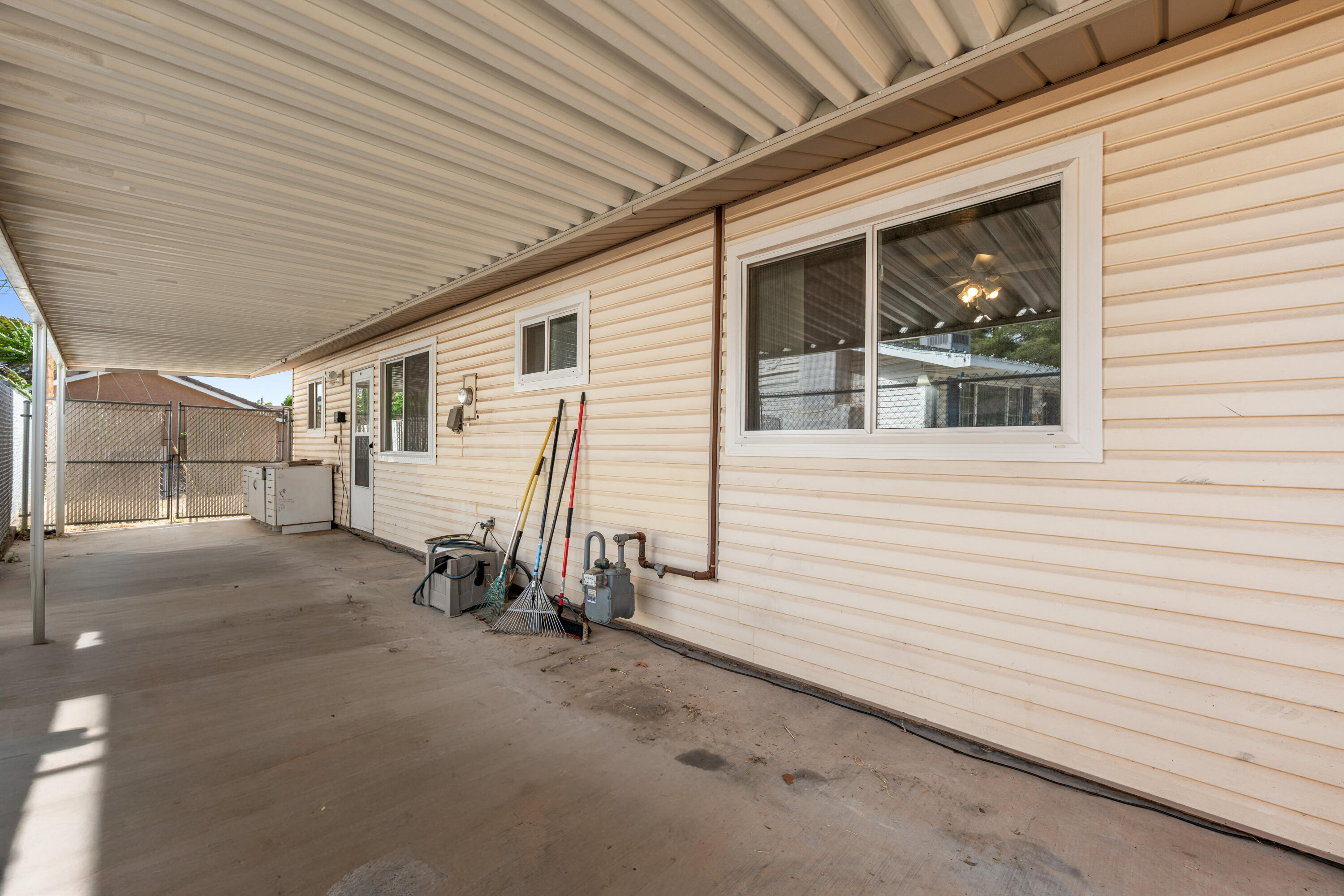 WARM SPRINGS - Residential