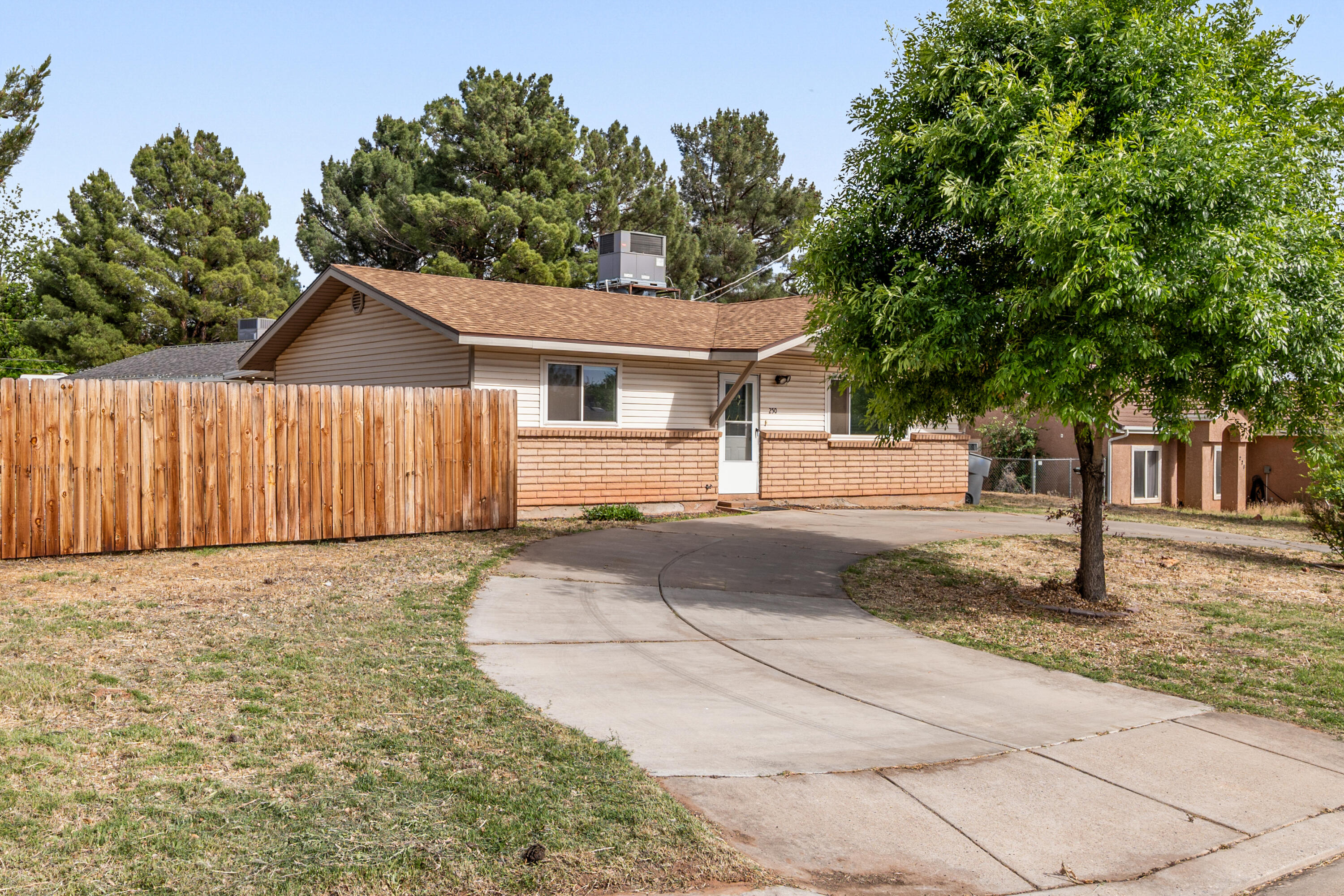 WARM SPRINGS - Residential