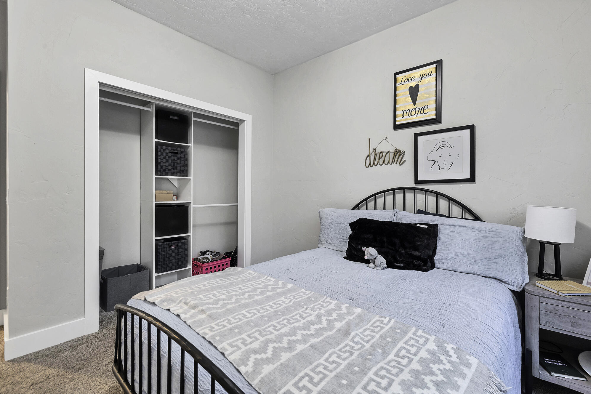 SERENITY HILLS - Residential