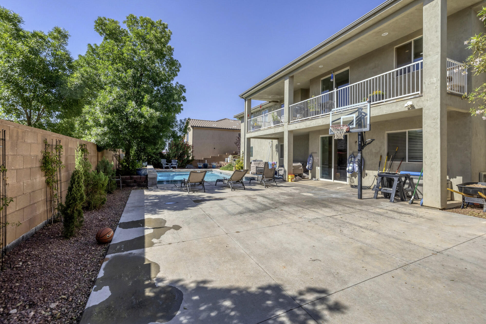 SERENITY HILLS - Residential