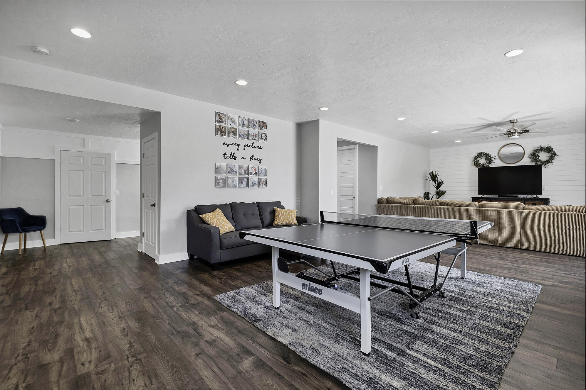 SERENITY HILLS - Residential