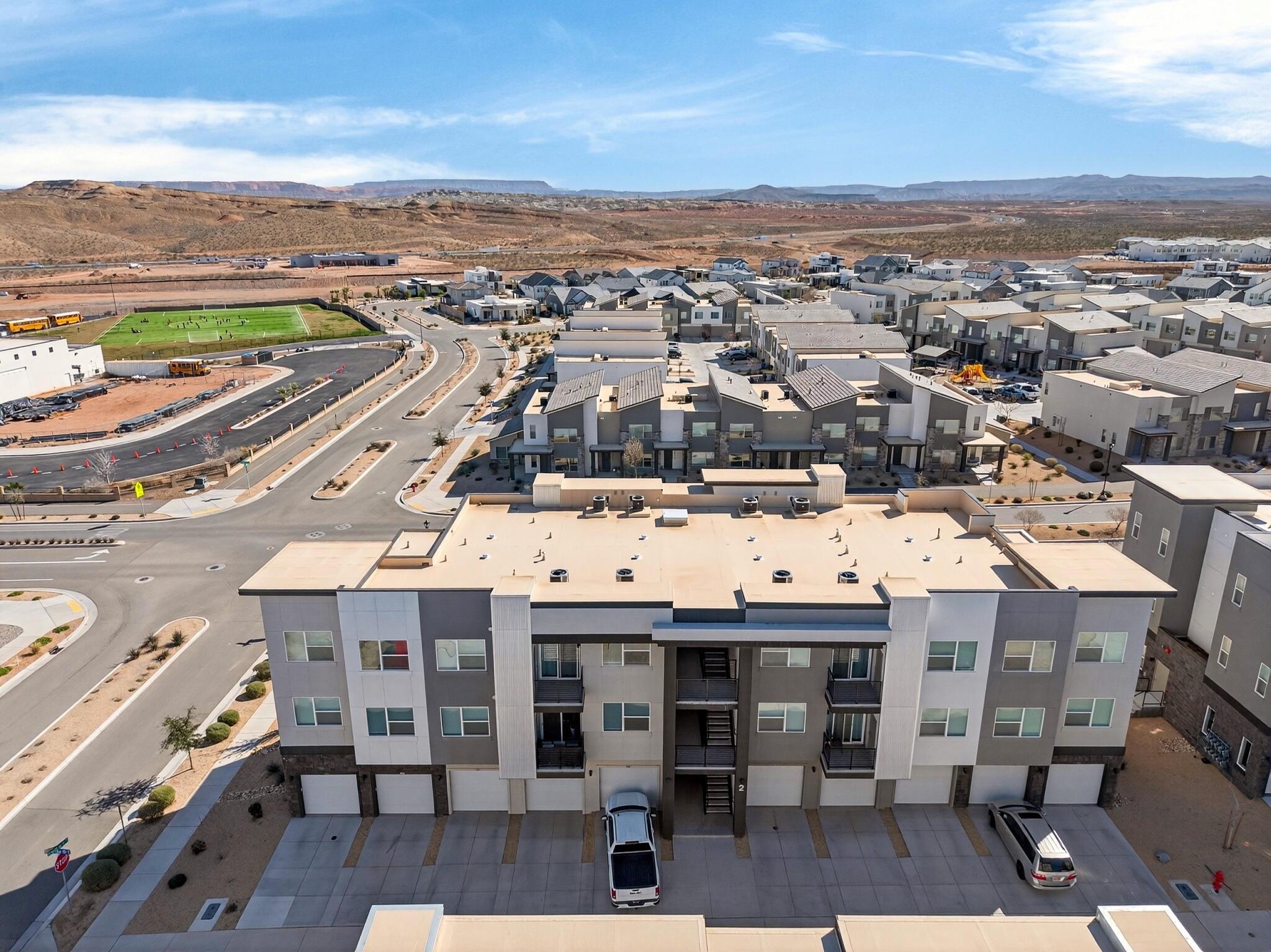 DESERT COLOR AUBURN HILLS CONDOMINIUMS - Residential