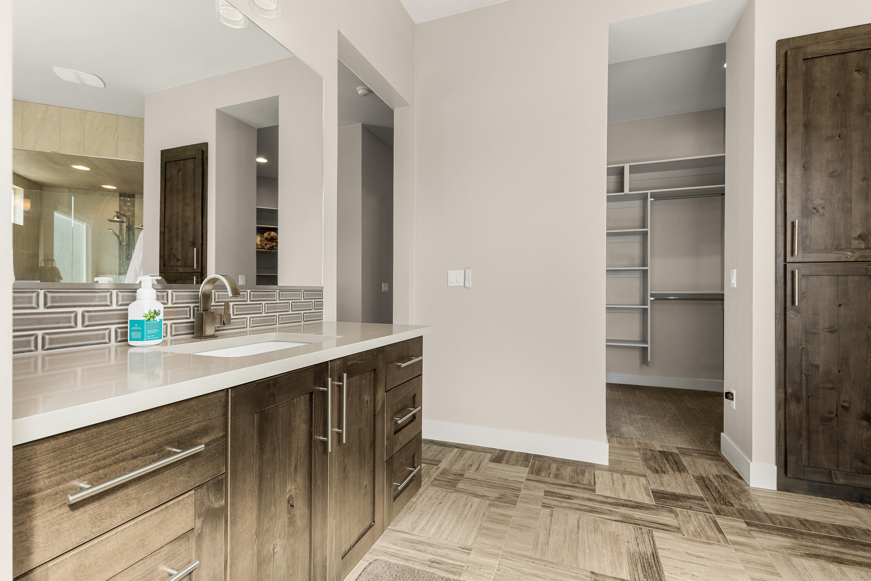 SILVER SAGE - Residential