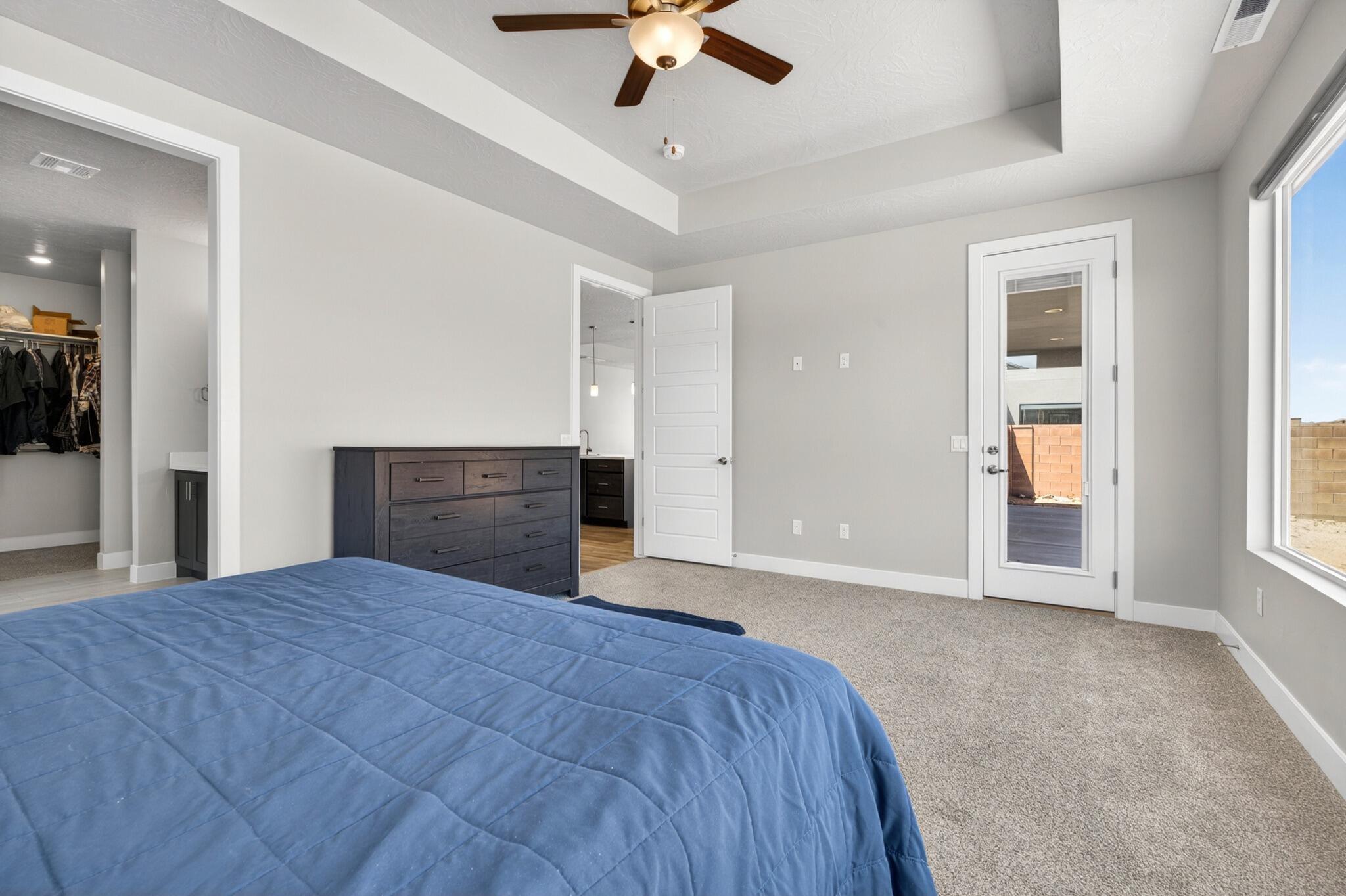 PAINTED SANDS - Residential