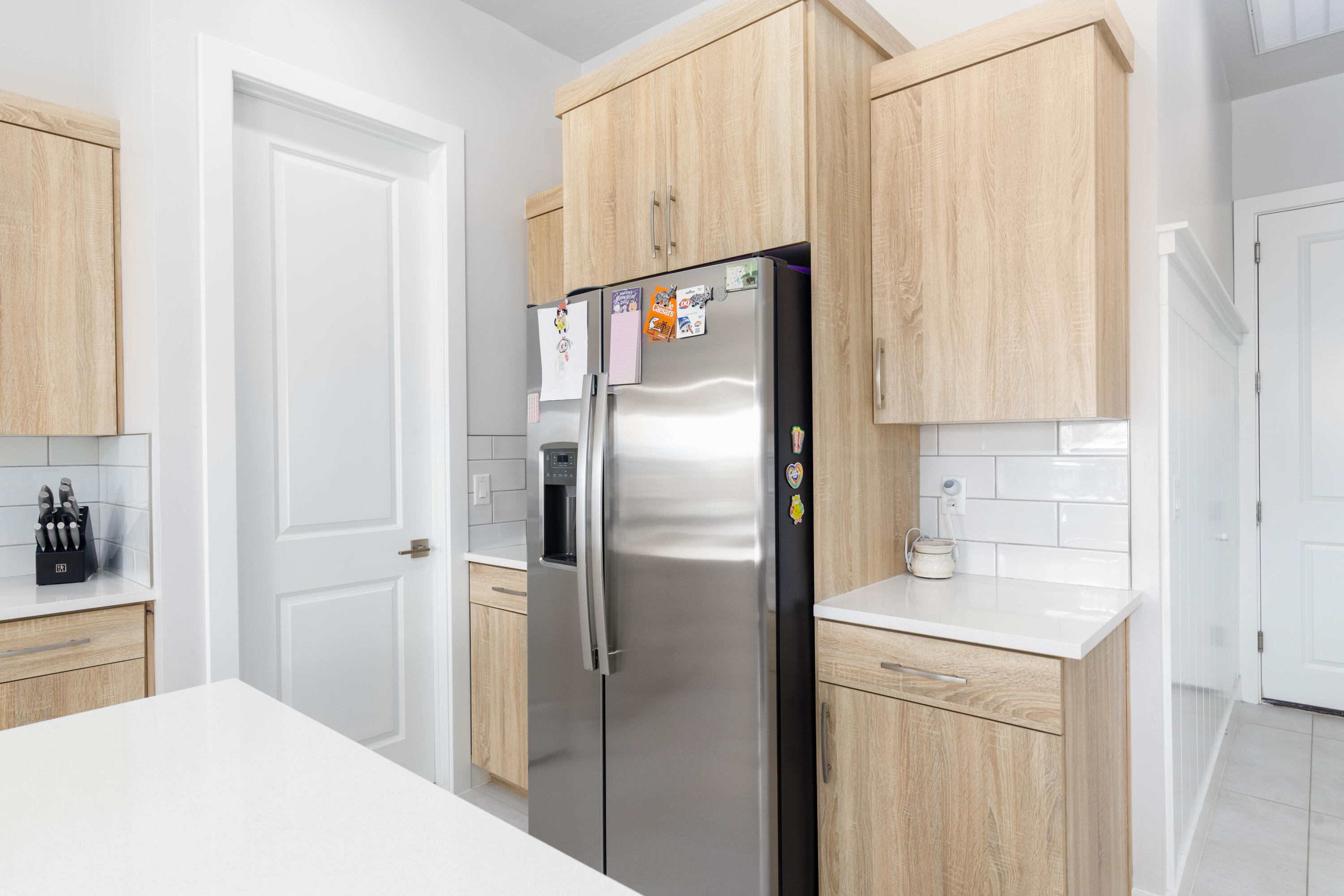 WARNER GATEWAY - Residential