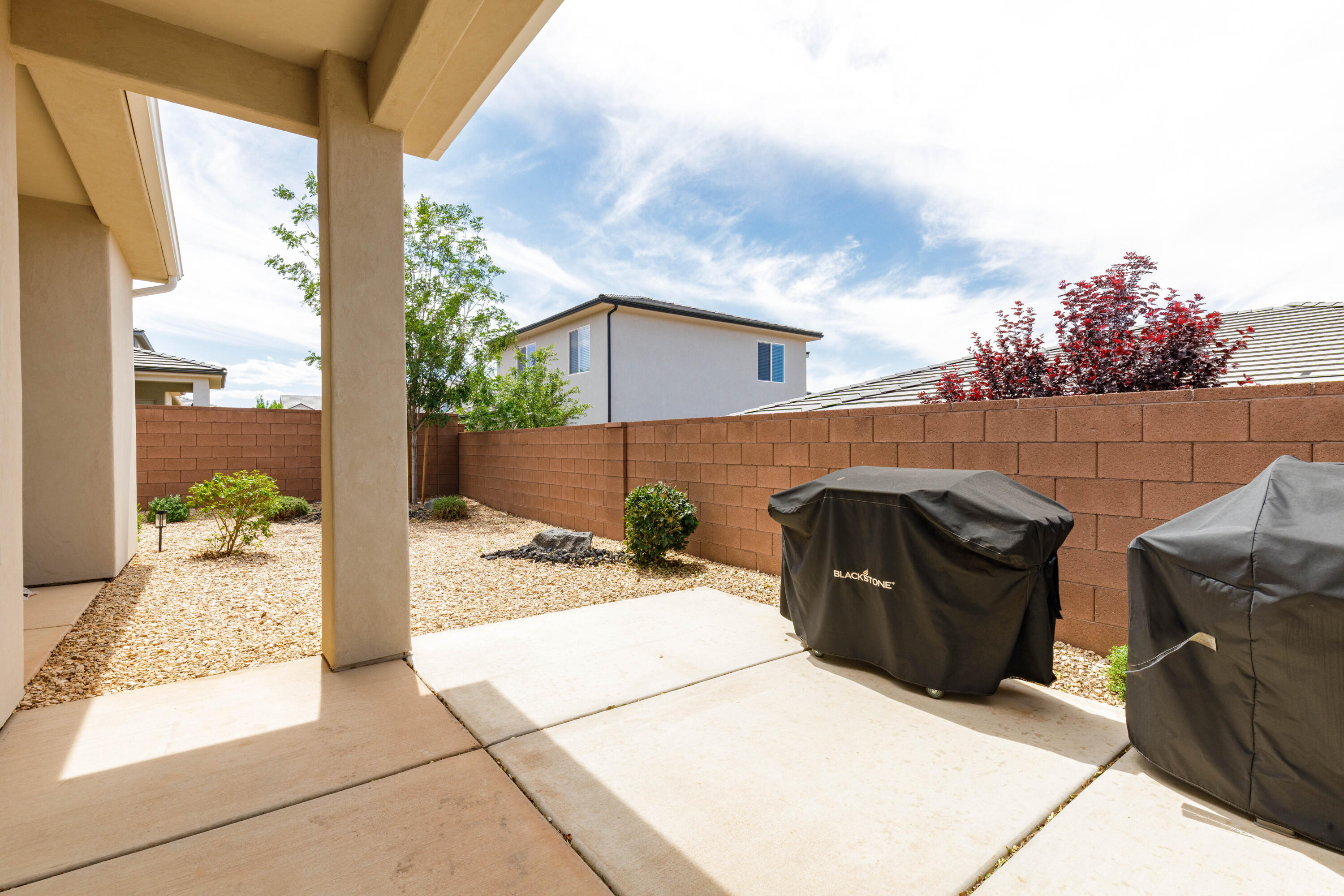 WARNER GATEWAY - Residential