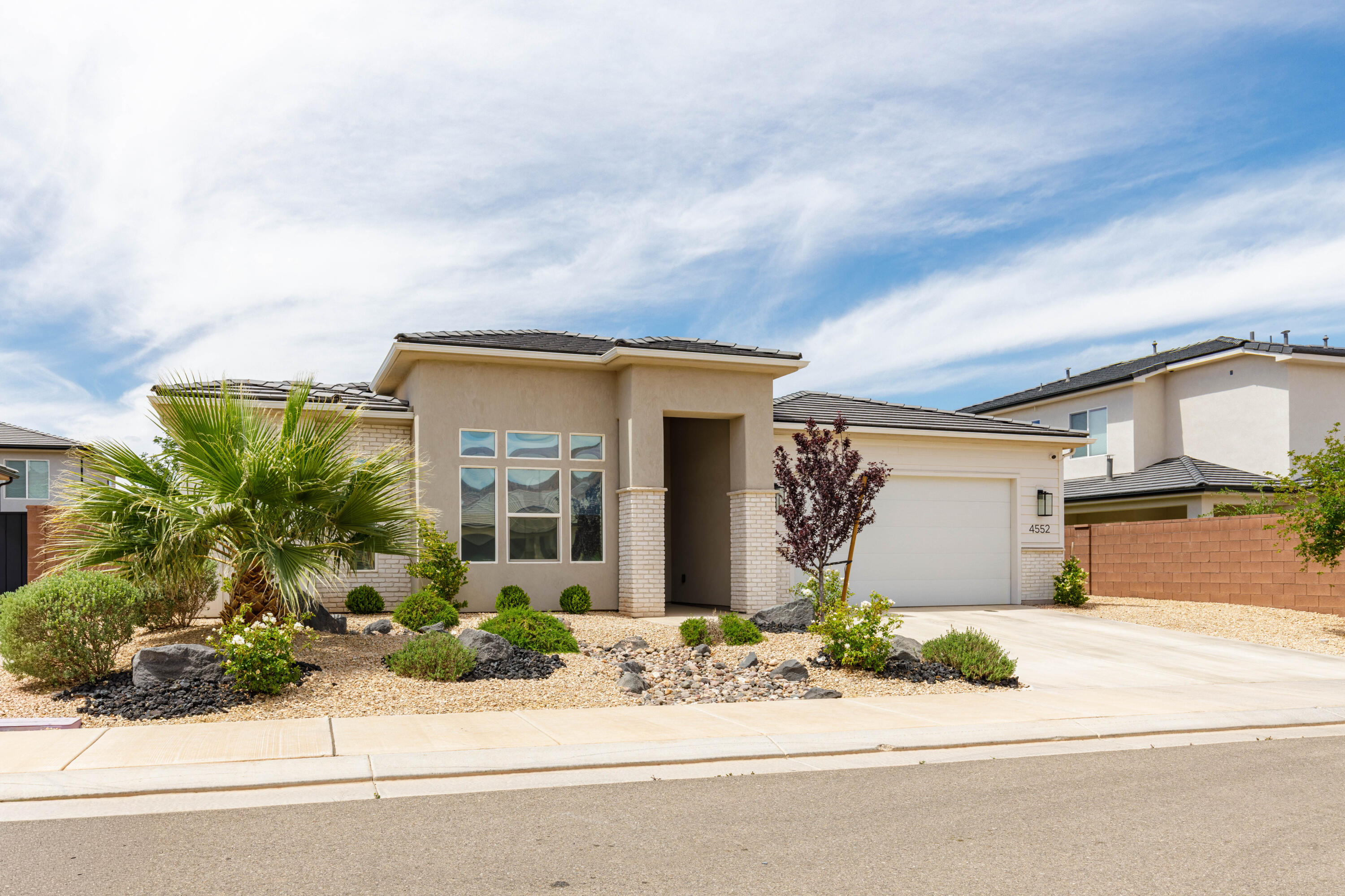 WARNER GATEWAY - Residential