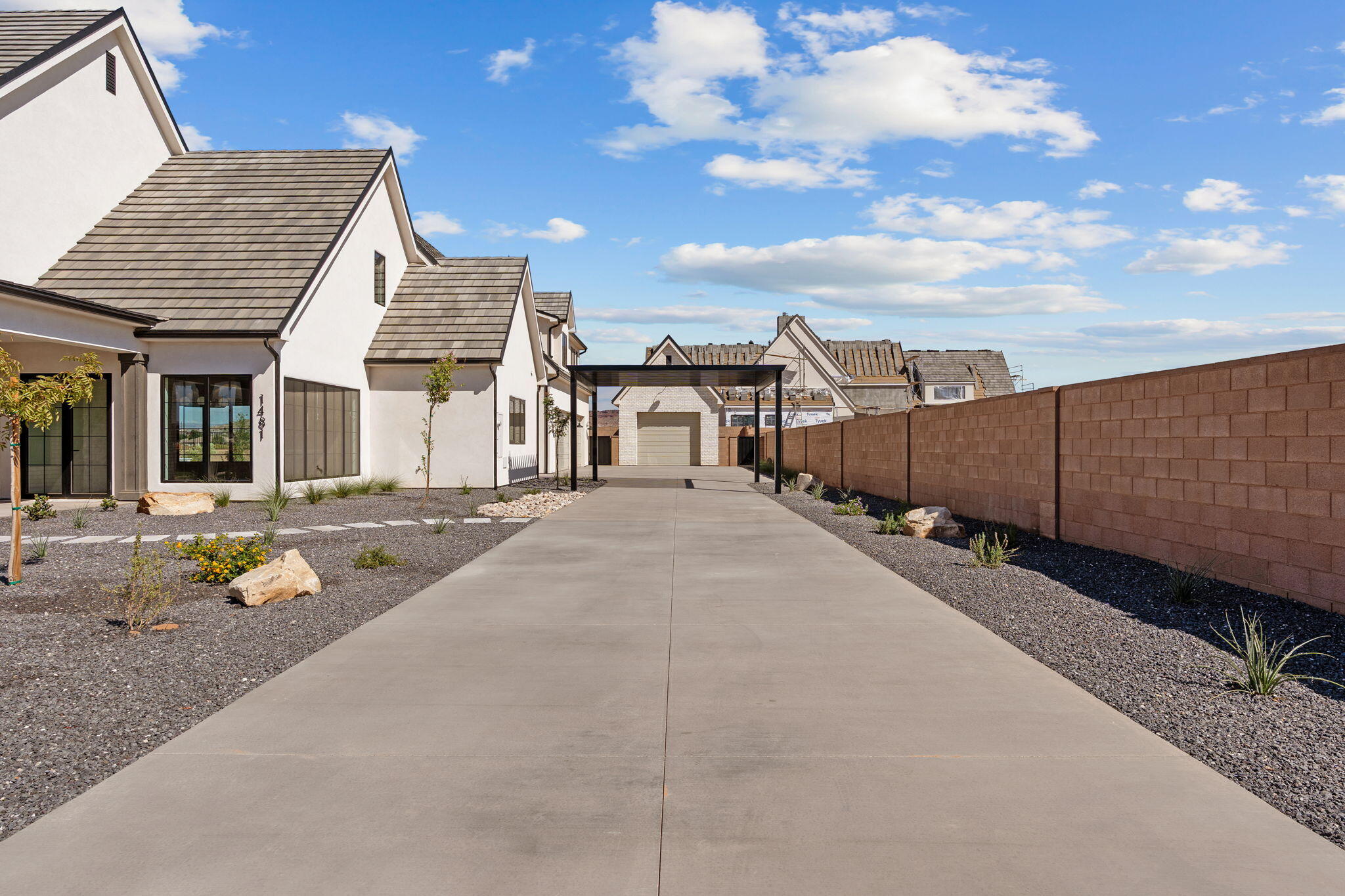 SUMMIT VIEW - Residential