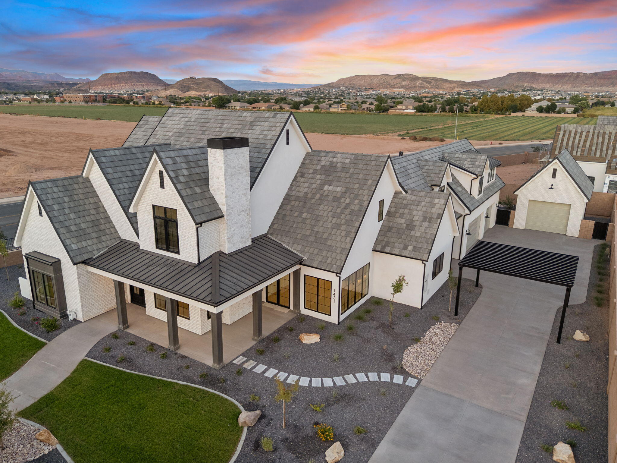 SUMMIT VIEW - Residential