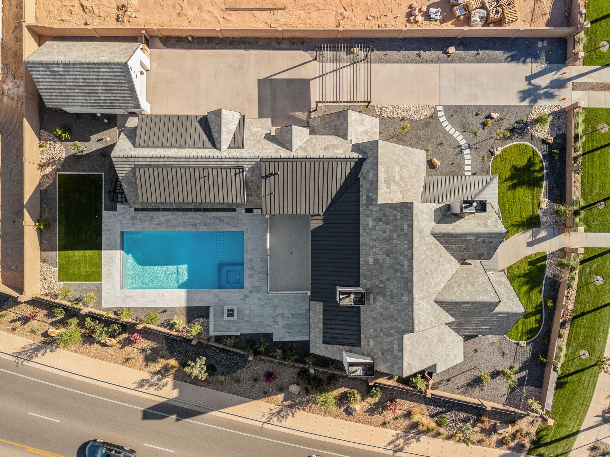 SUMMIT VIEW - Residential