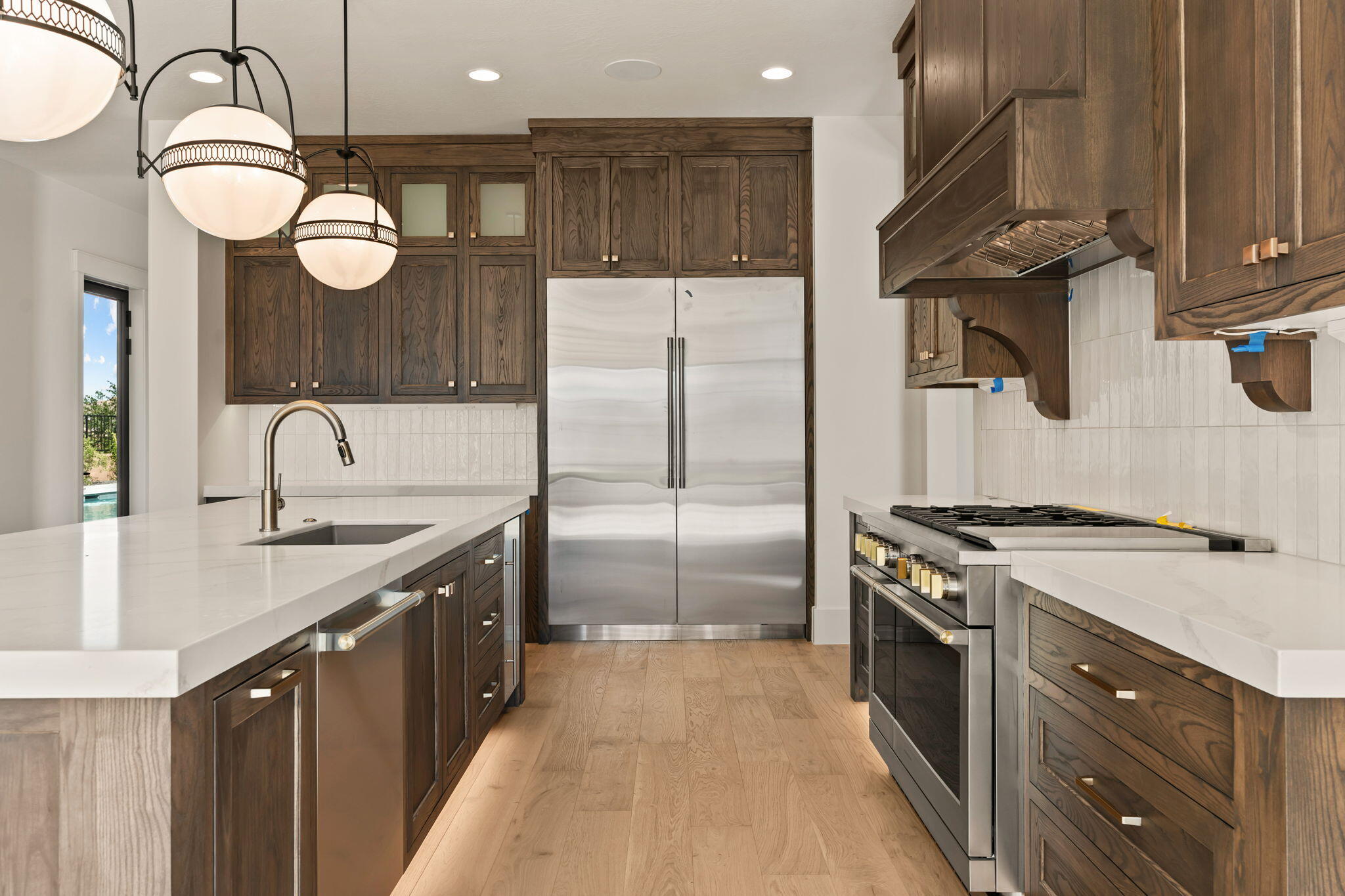 SUMMIT VIEW - Residential