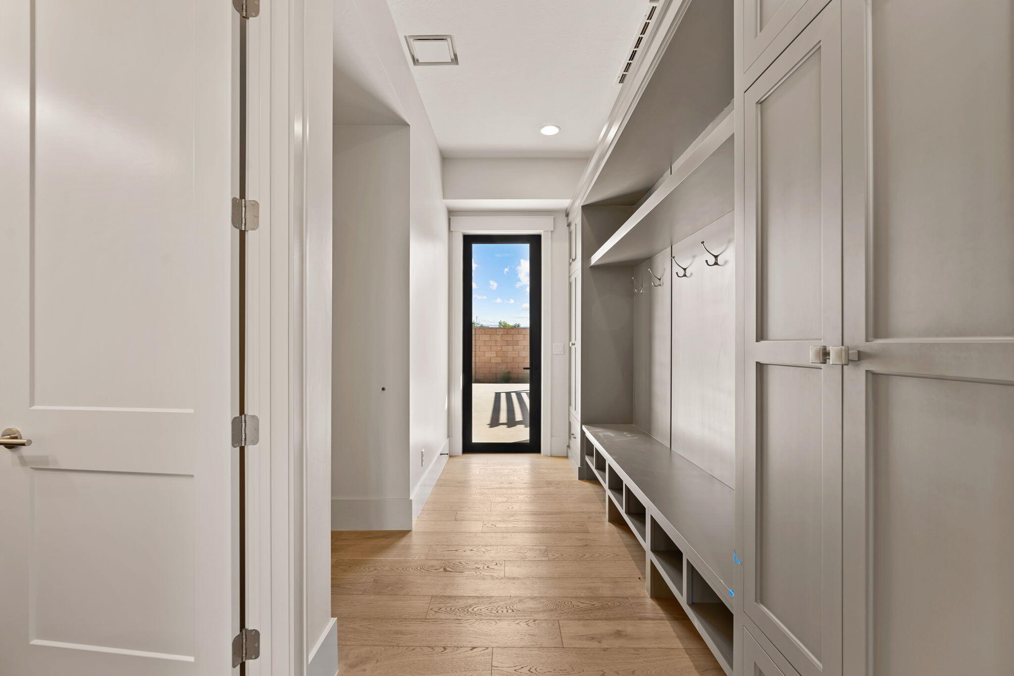 SUMMIT VIEW - Residential