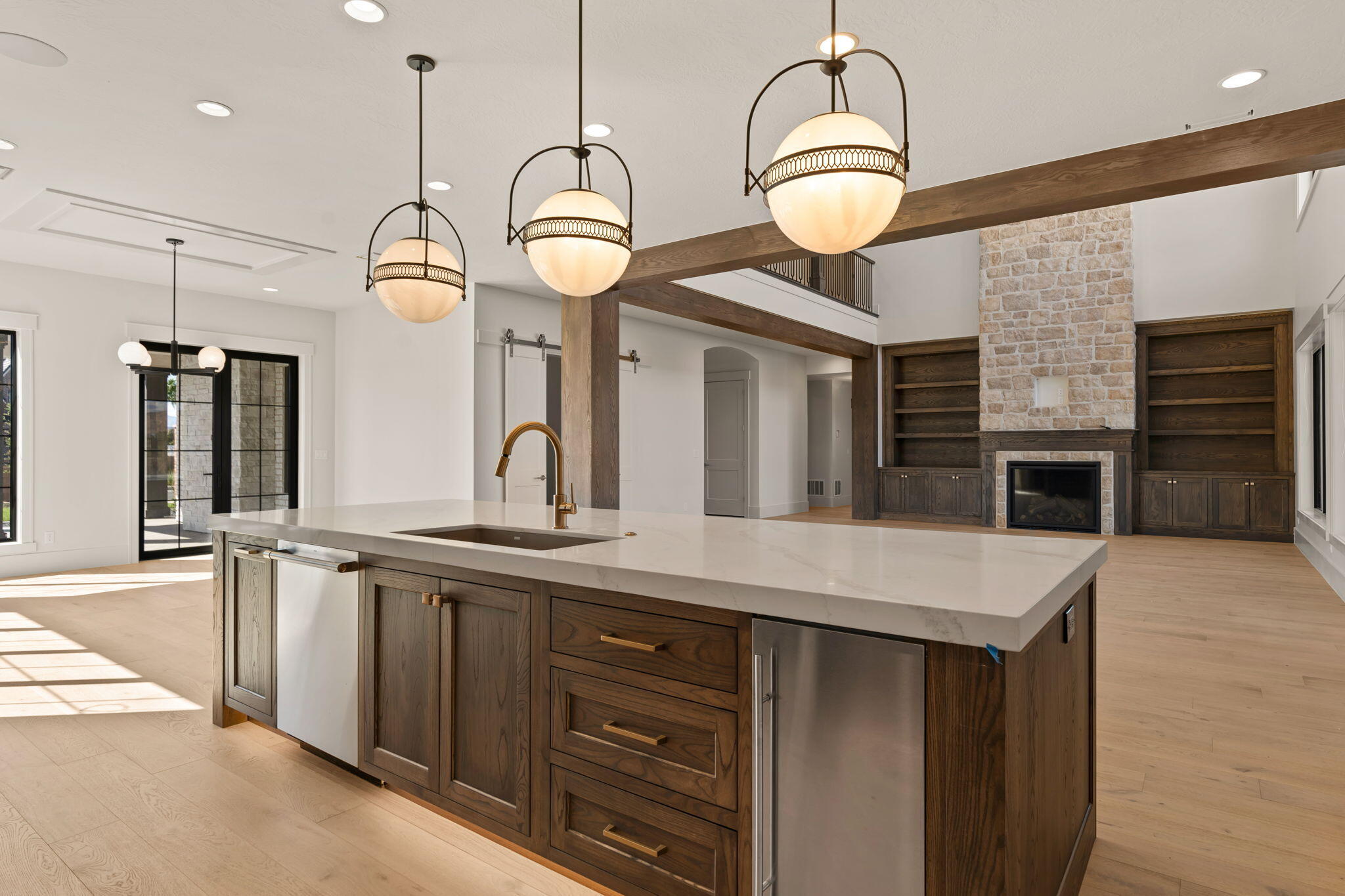 SUMMIT VIEW - Residential