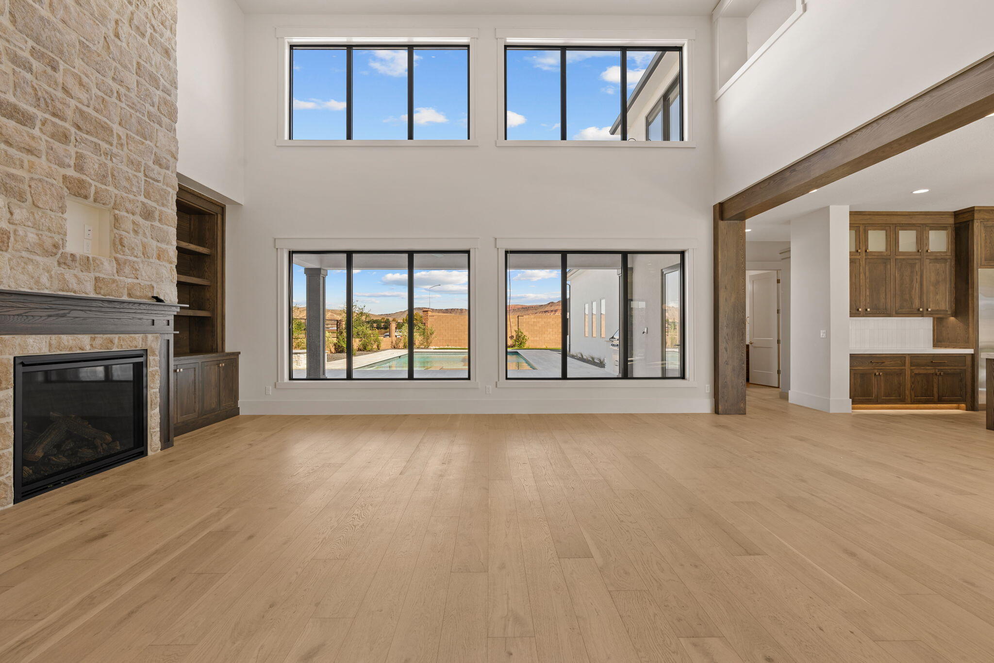 SUMMIT VIEW - Residential