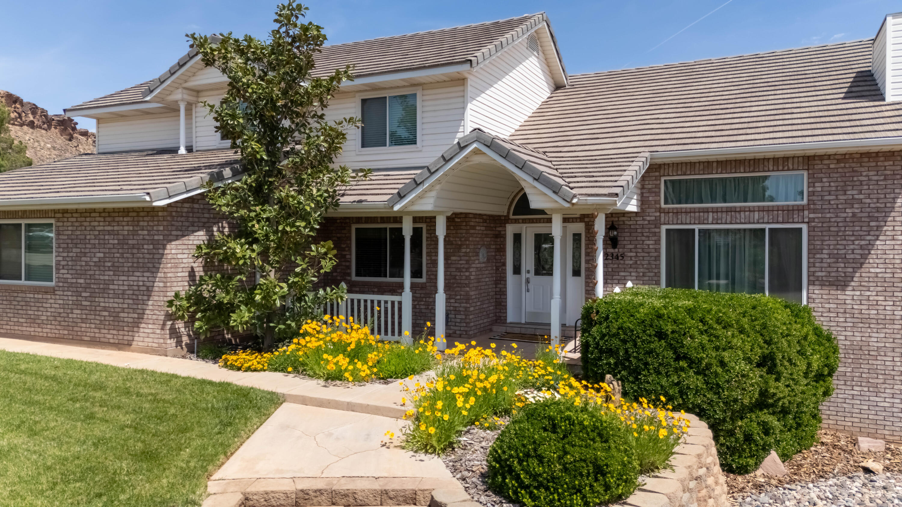 SKYLINE ESTATES - Residential