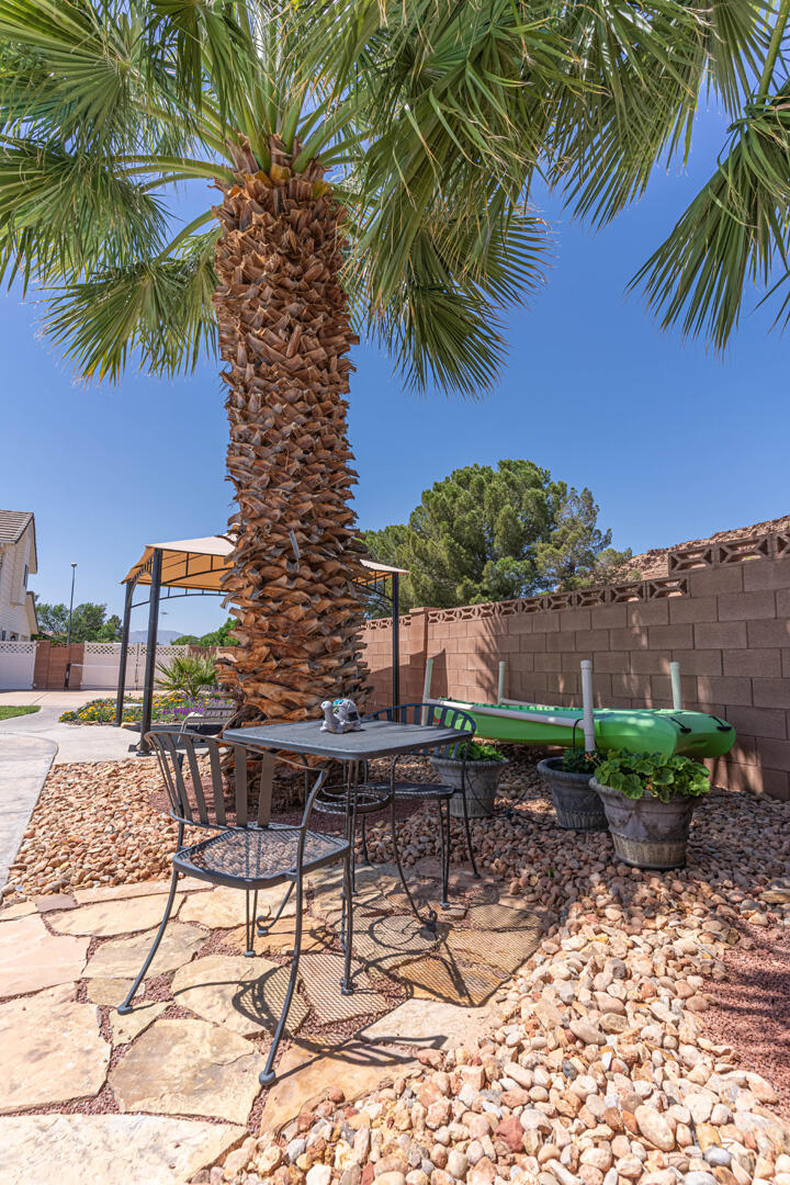 SKYLINE ESTATES - Residential
