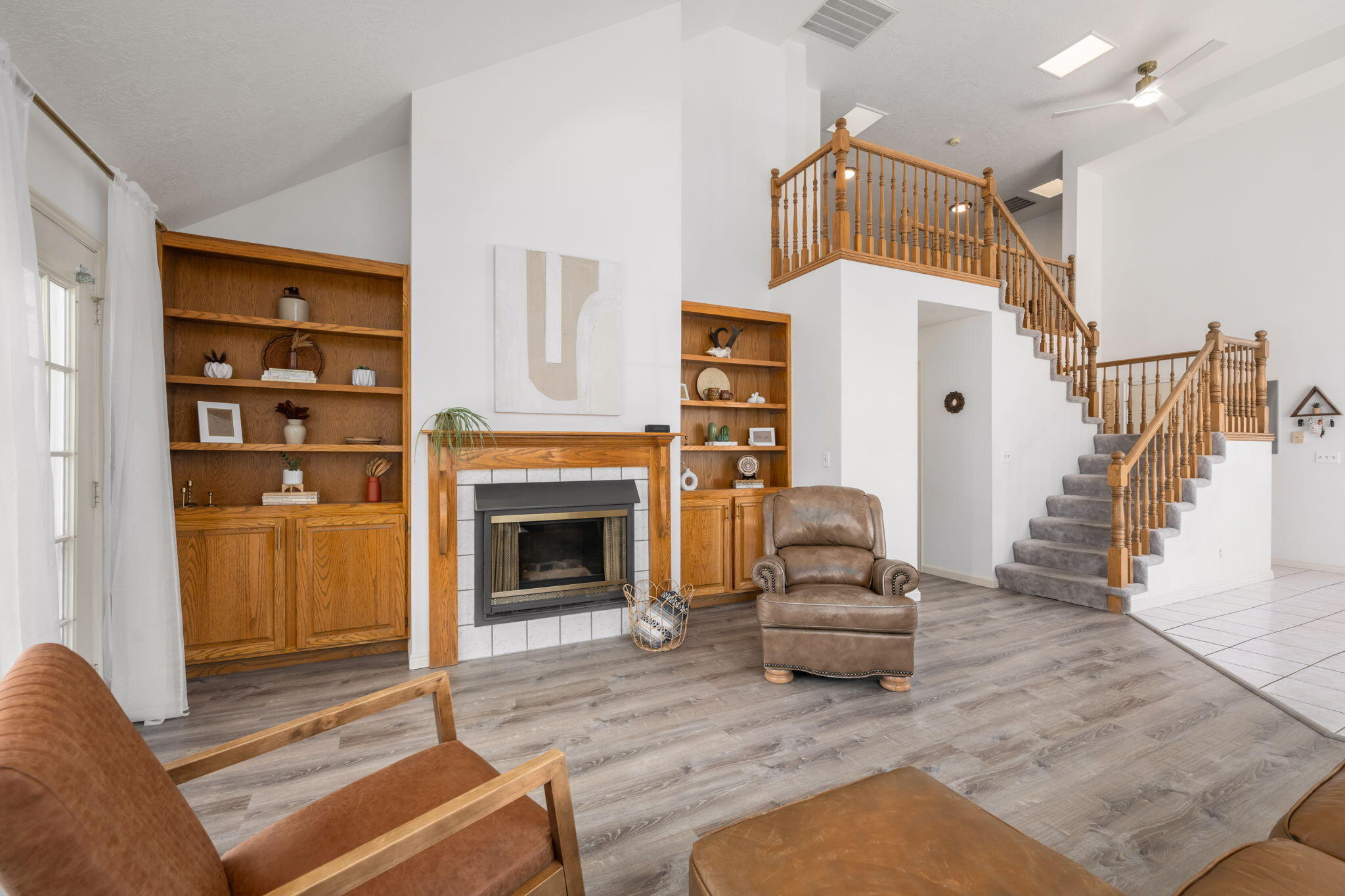 HILLS - Residential