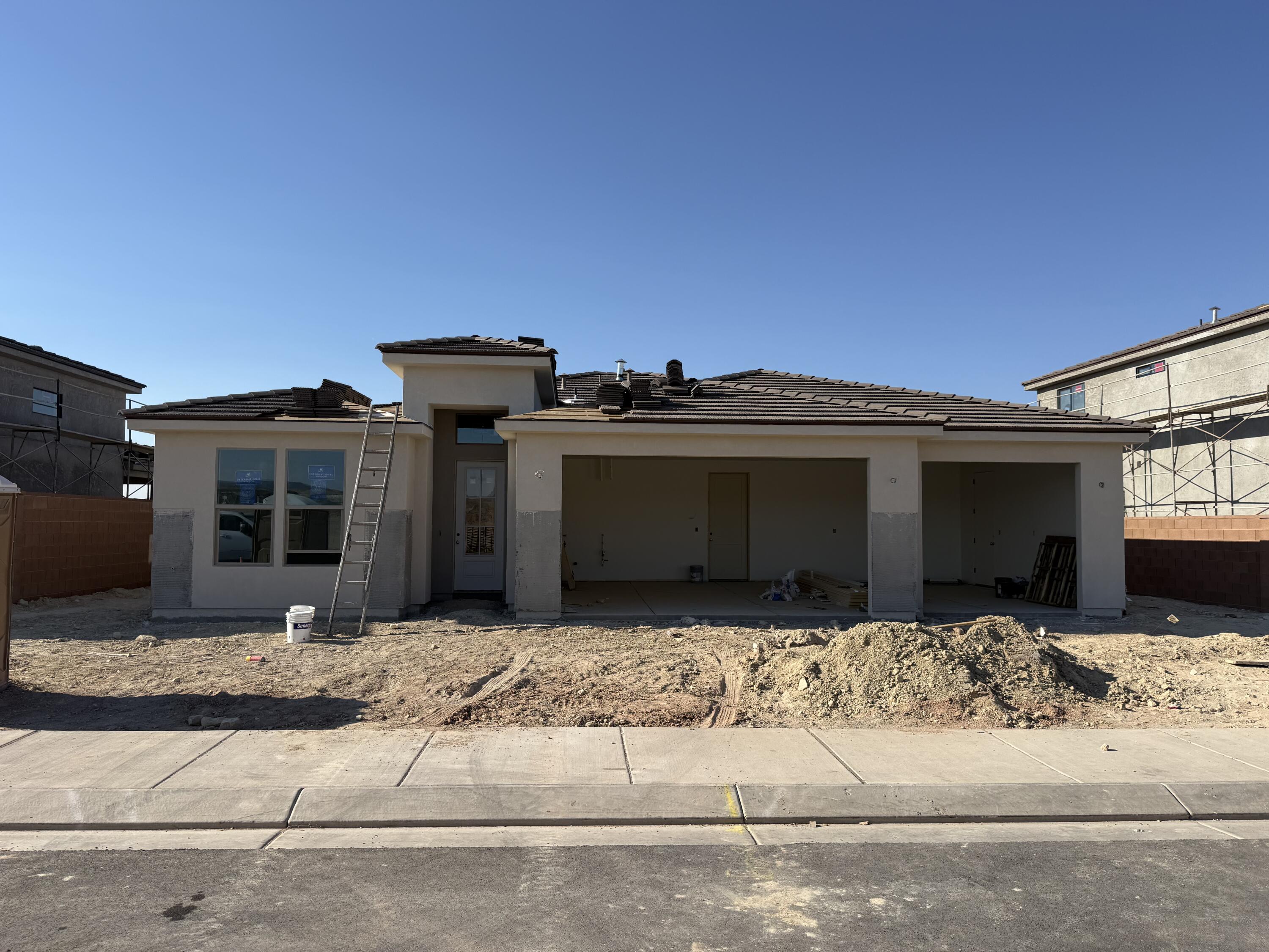 COVE VALLEY - Residential