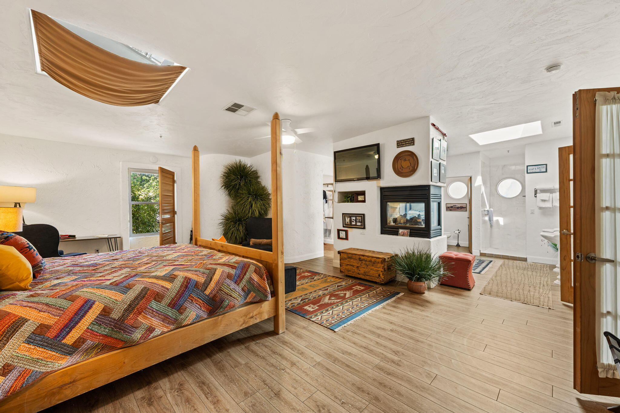 AMIRA AT GREEN VALLEY - Residential