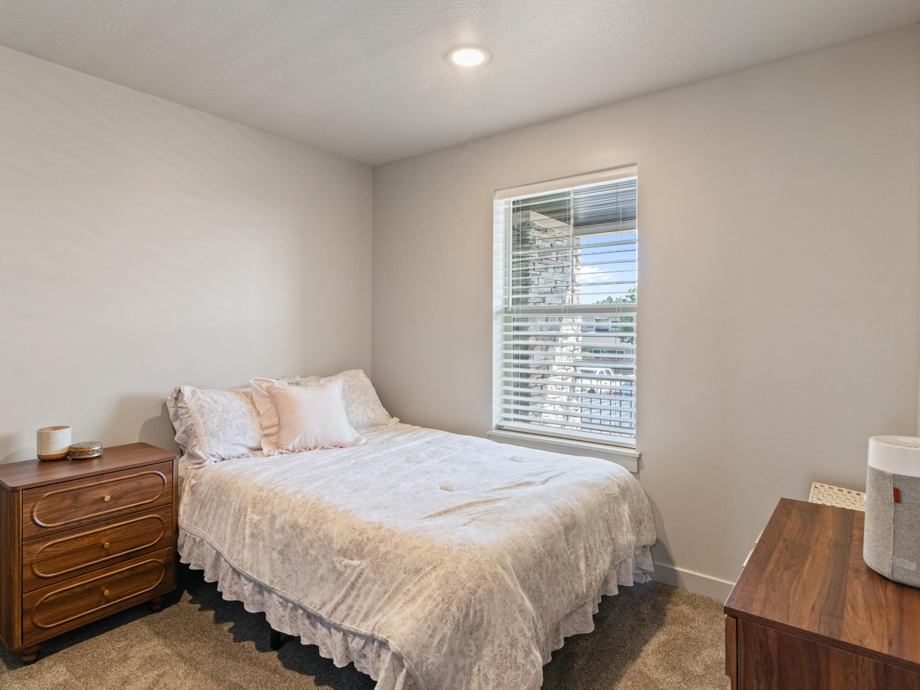 LONE ROCK CONDOS - Residential