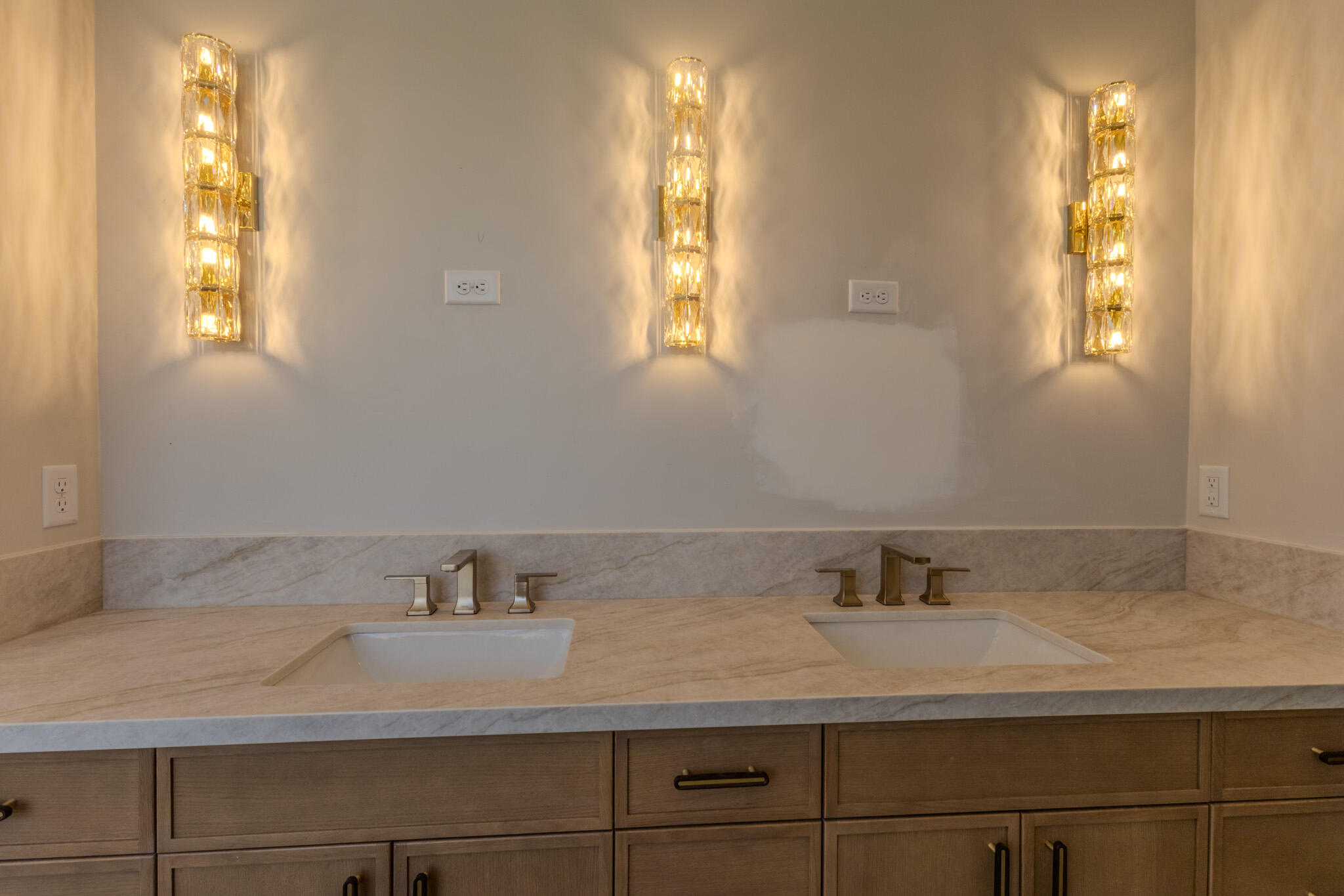 MOUNTAIN VIEW ESTATES - Residential