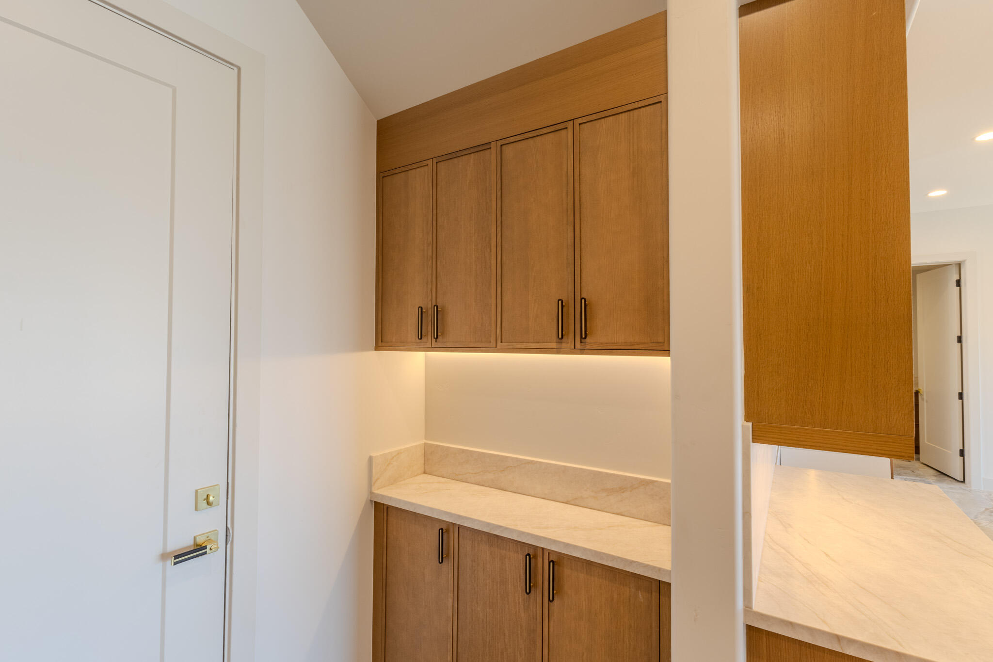 MOUNTAIN VIEW ESTATES - Residential