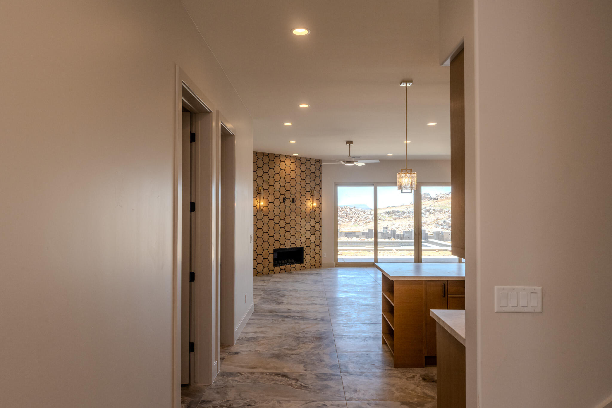 MOUNTAIN VIEW ESTATES - Residential