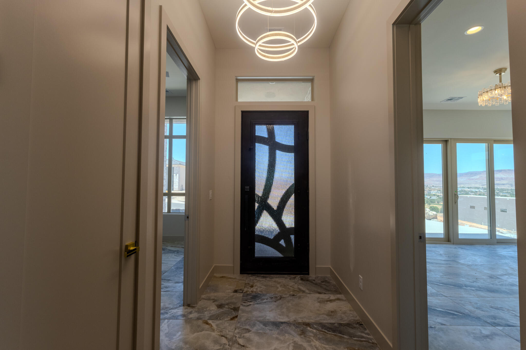 MOUNTAIN VIEW ESTATES - Residential