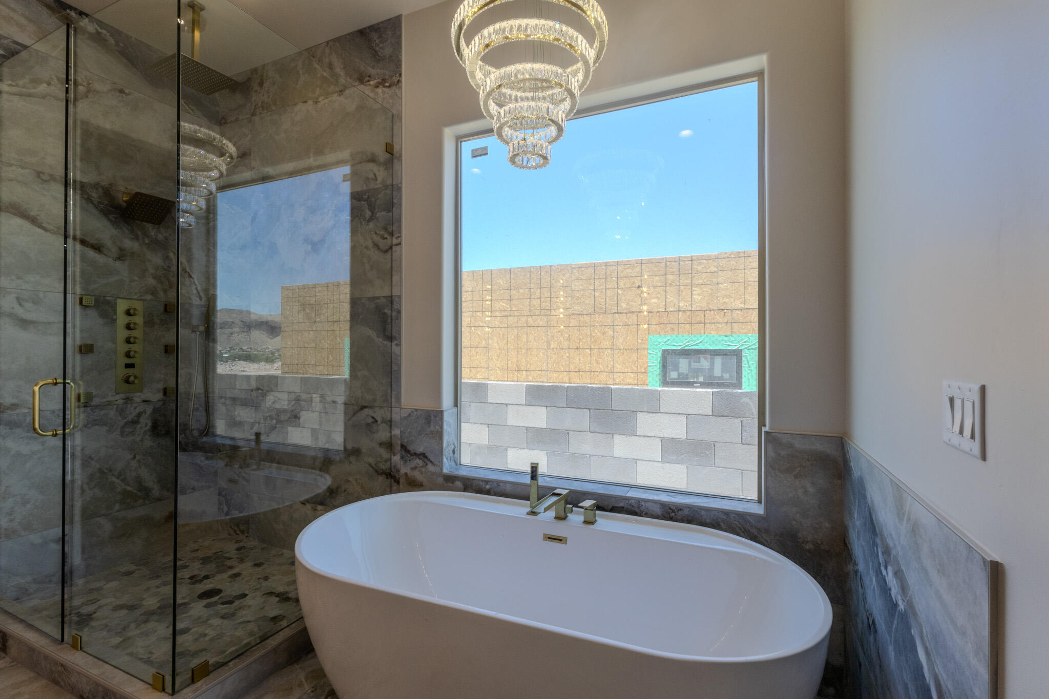 MOUNTAIN VIEW ESTATES - Residential