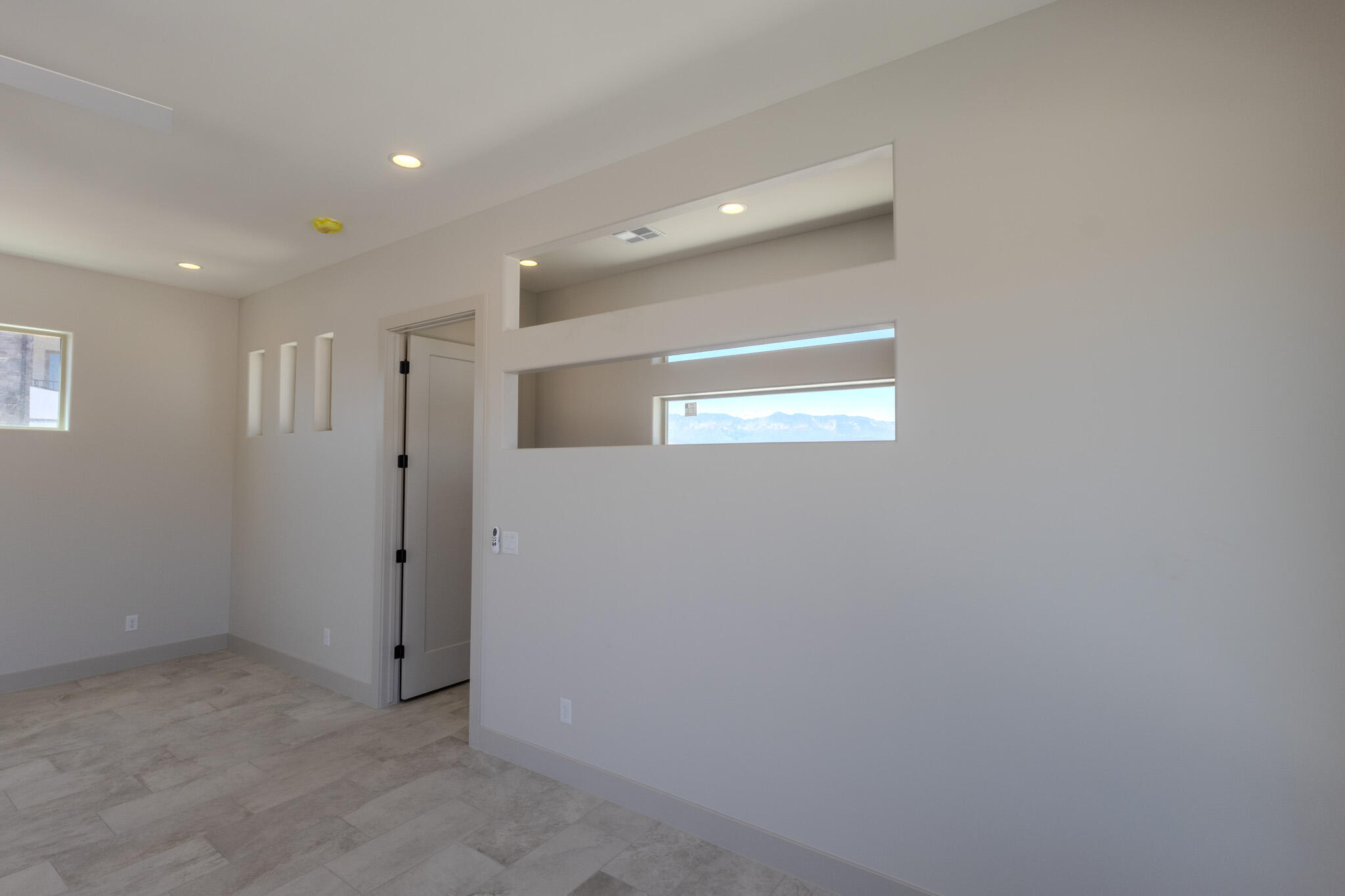MOUNTAIN VIEW ESTATES - Residential