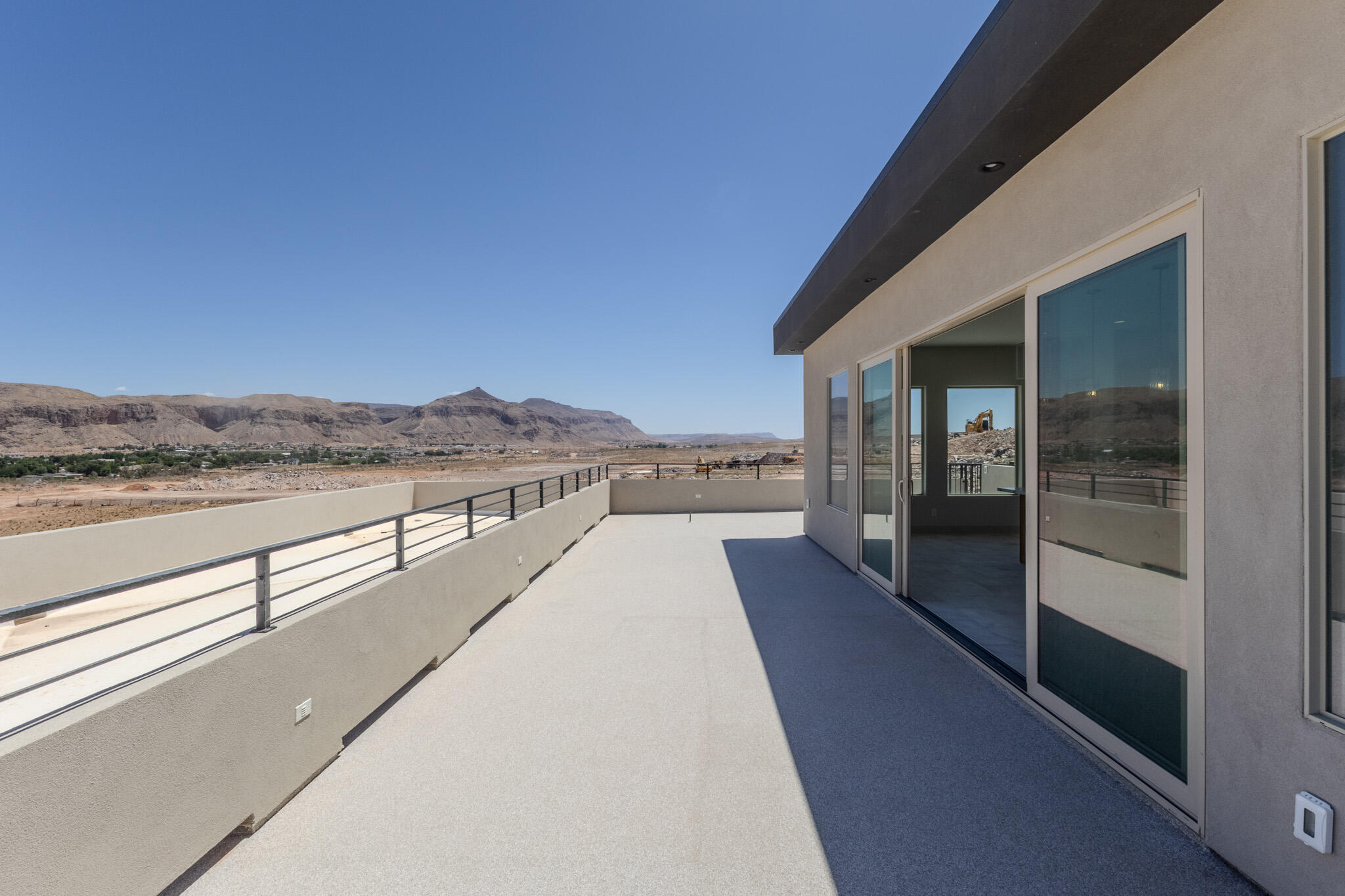 MOUNTAIN VIEW ESTATES - Residential