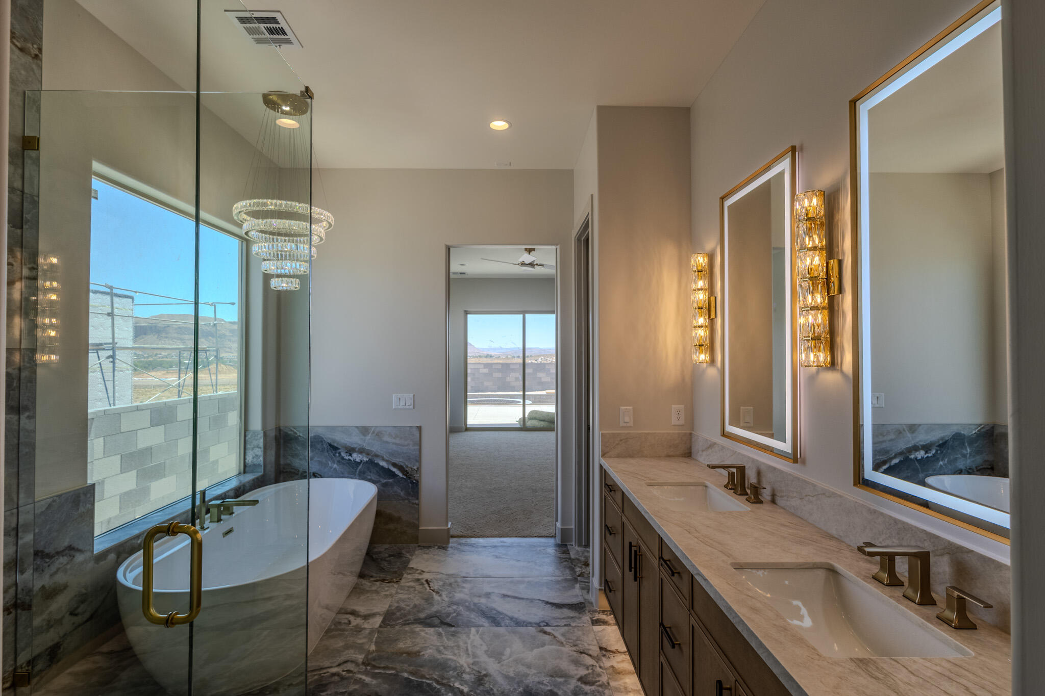 MOUNTAIN VIEW ESTATES - Residential