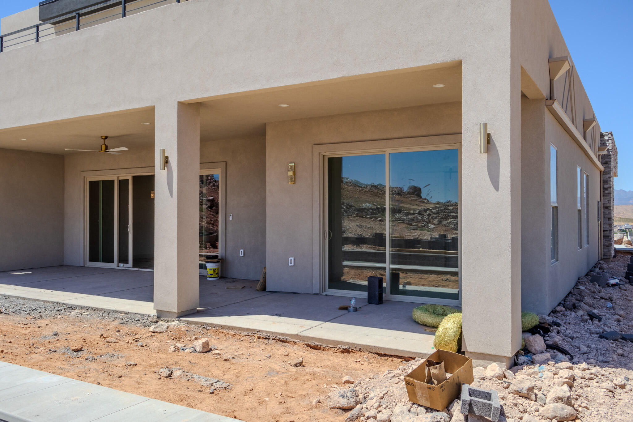 MOUNTAIN VIEW ESTATES - Residential
