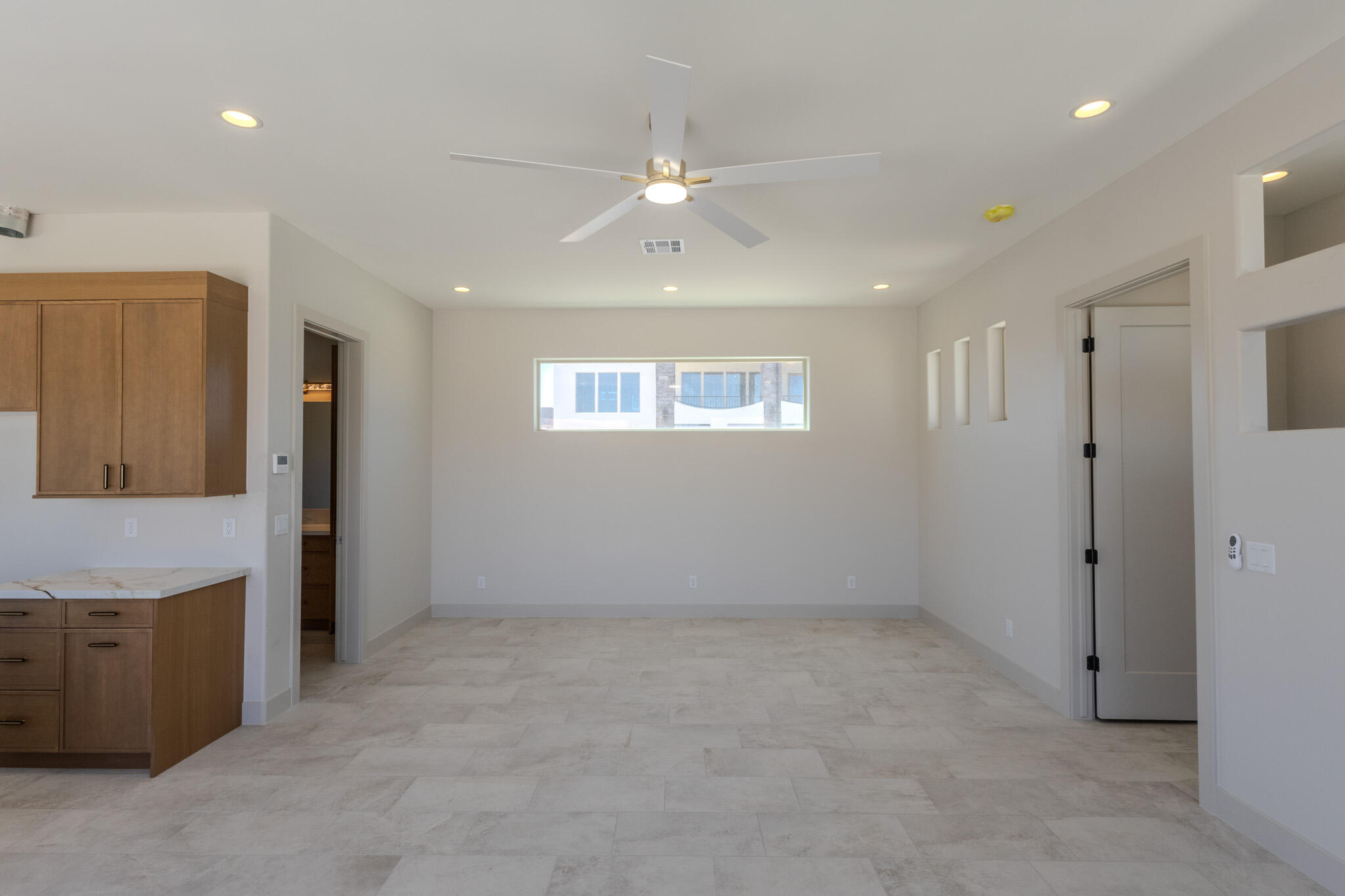 MOUNTAIN VIEW ESTATES - Residential